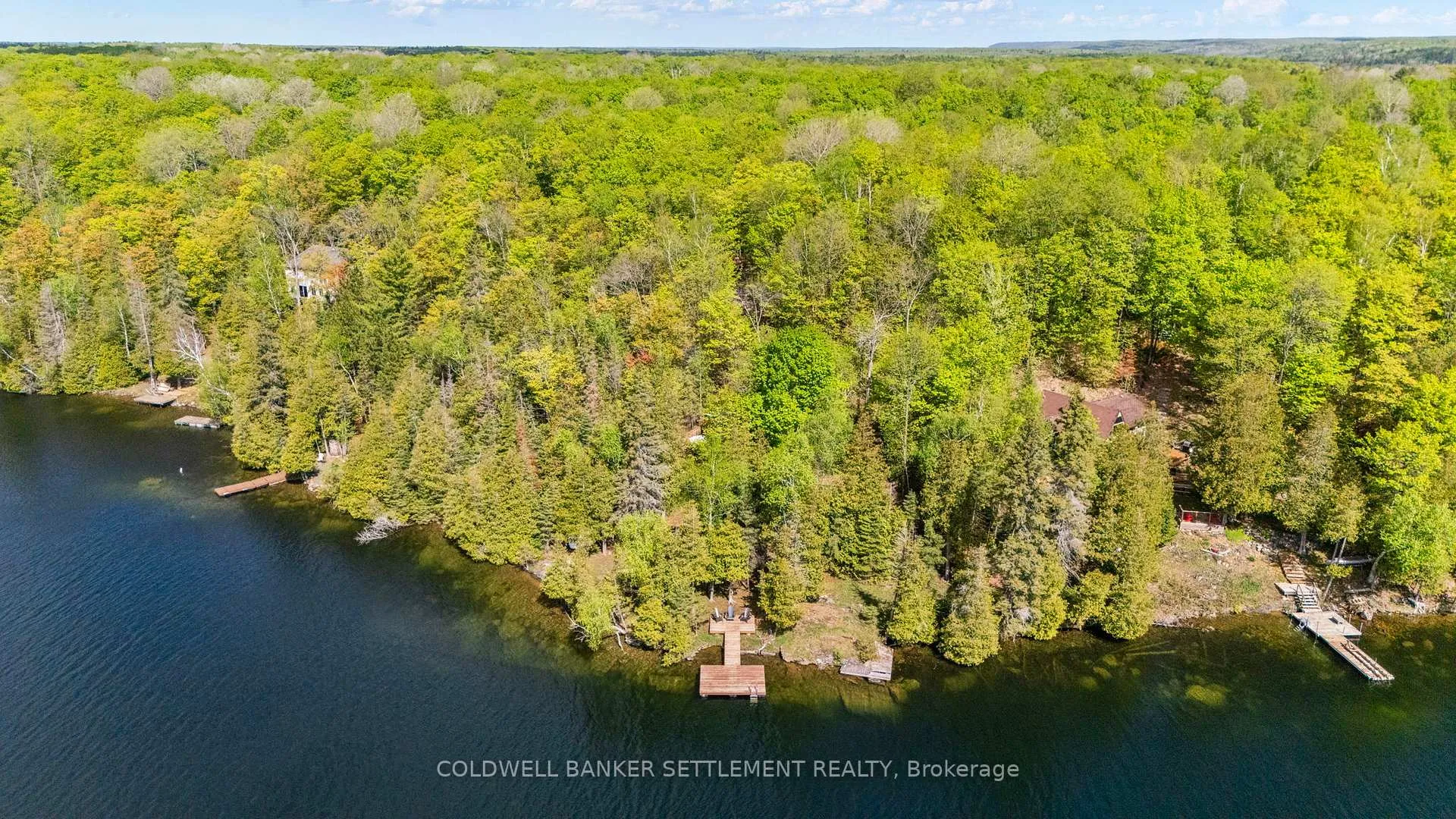 Photo 5 of 1247b Green Forest Way, Frontenac, Frontenac North — HOMEH