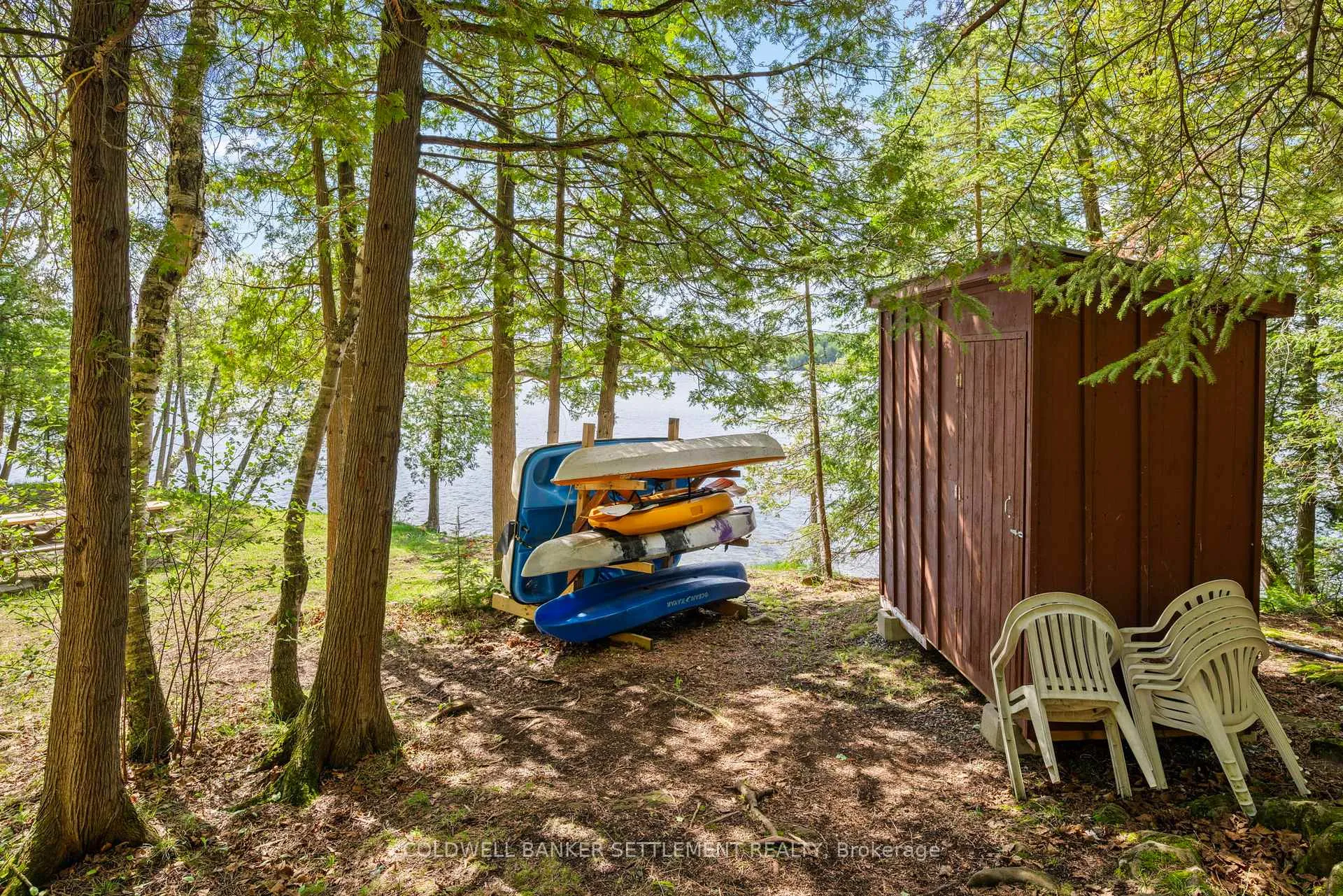 Photo 17 of 1247b Green Forest Way, Frontenac, Frontenac North — HOMEH