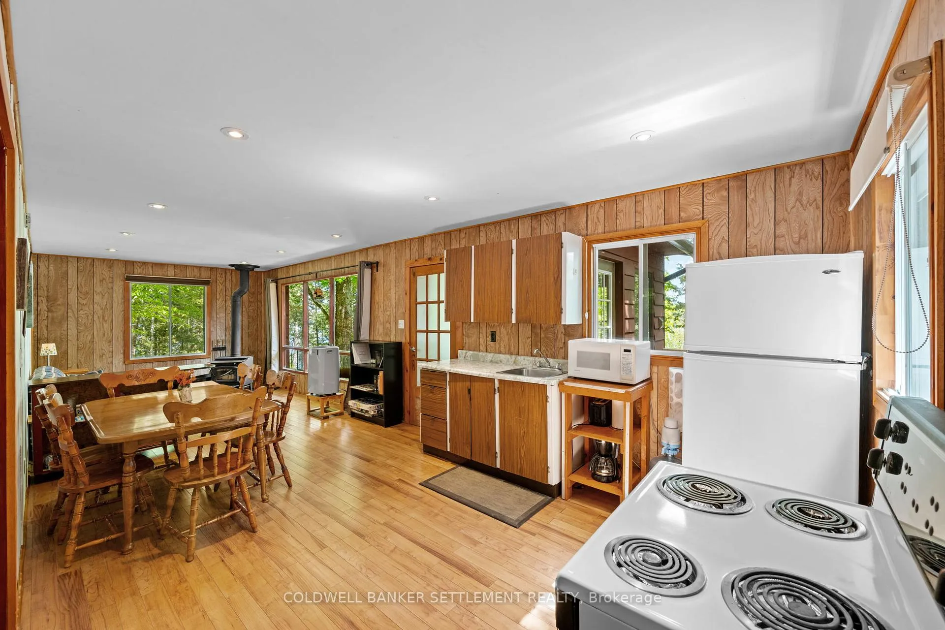 Photo 33 of 1247b Green Forest Way, Frontenac, Frontenac North — HOMEH