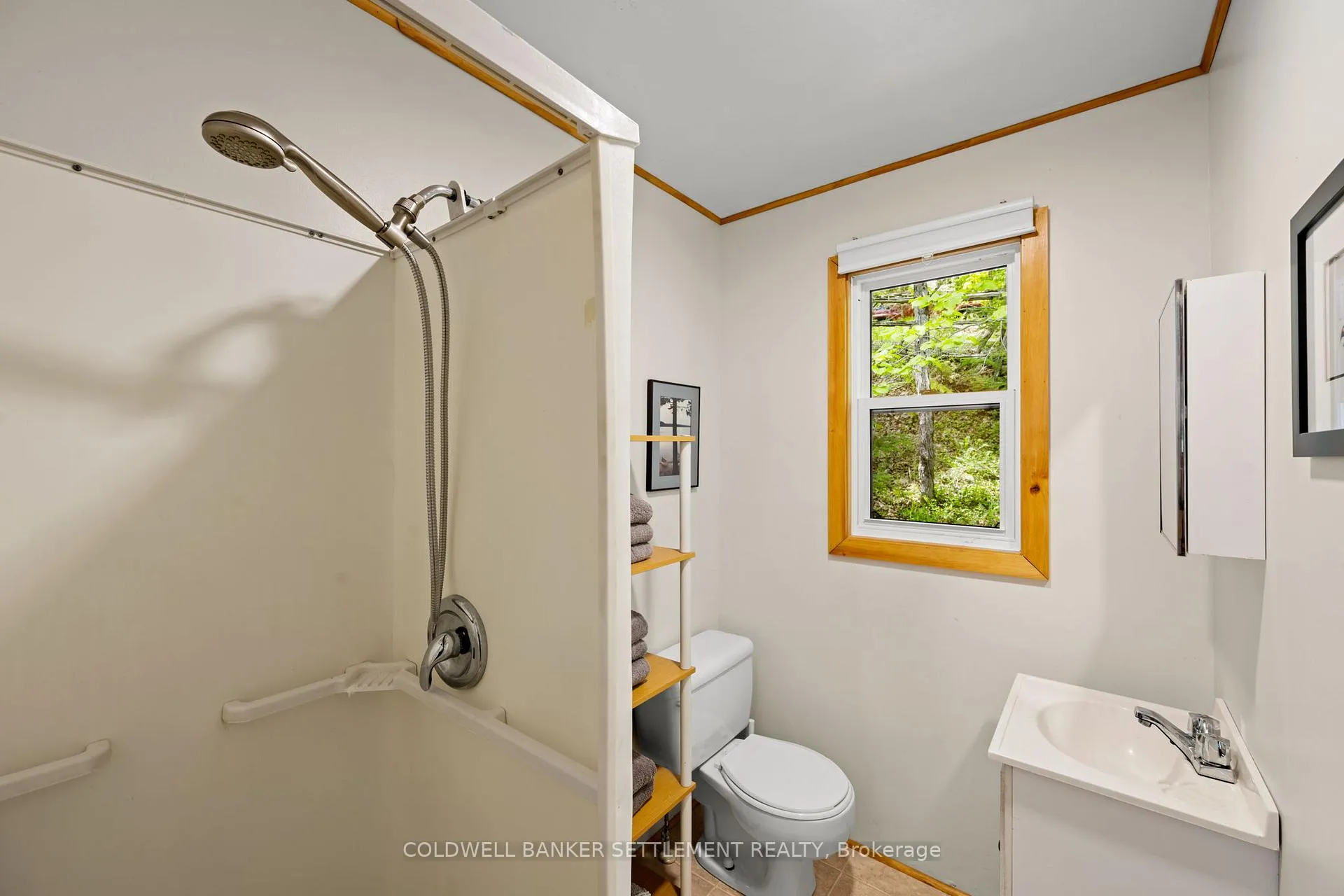 Photo 44 of 1247b Green Forest Way, Frontenac, Frontenac North — HOMEH