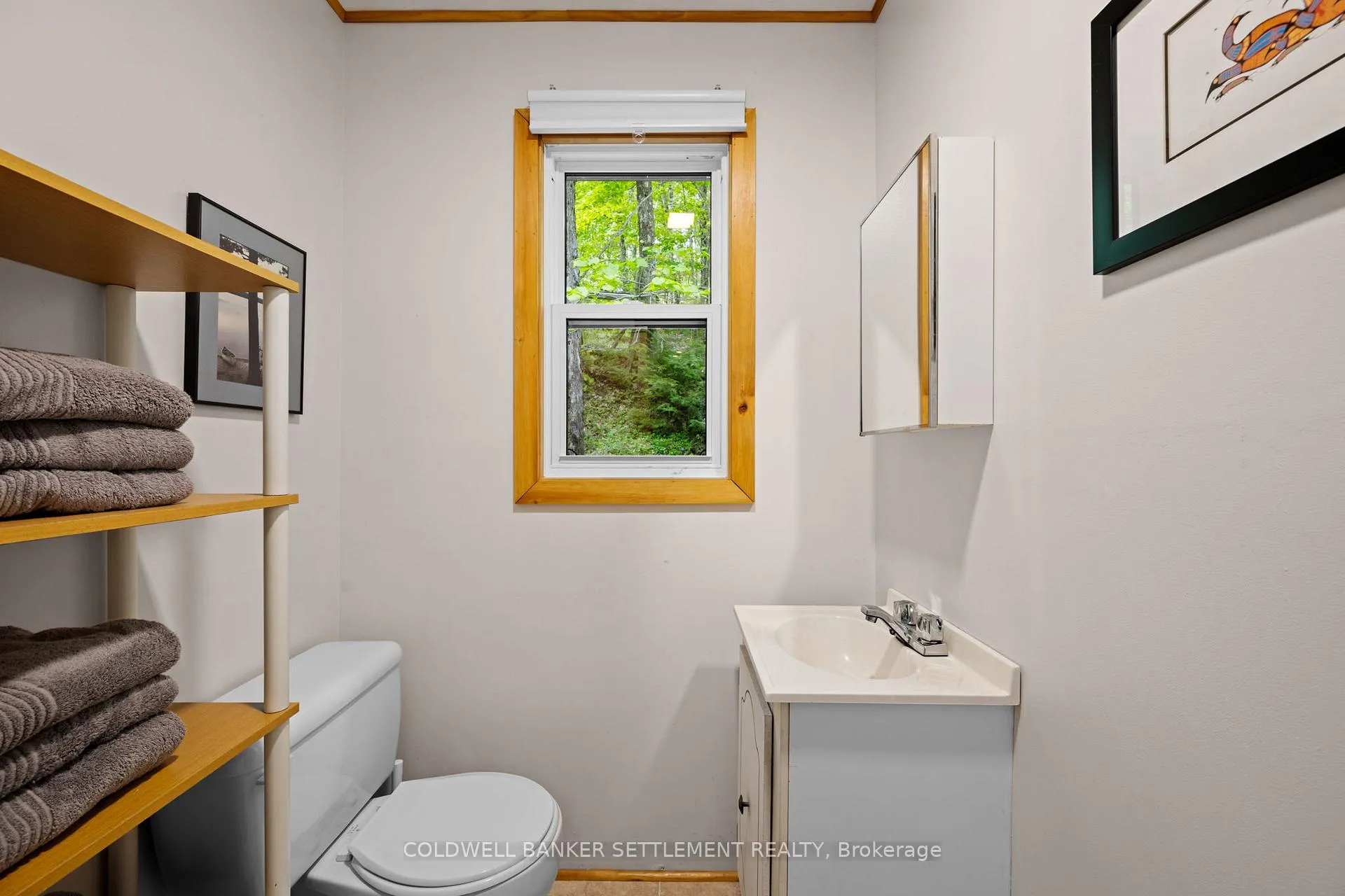 Photo 45 of 1247b Green Forest Way, Frontenac, Frontenac North — HOMEH