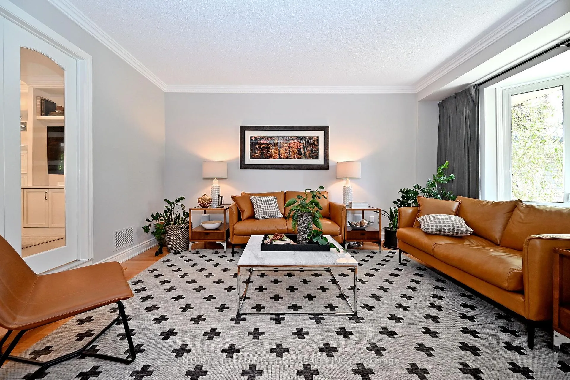 Photo 6 of 4 Ferndell Circle, Markham, Unionville — HOMEH