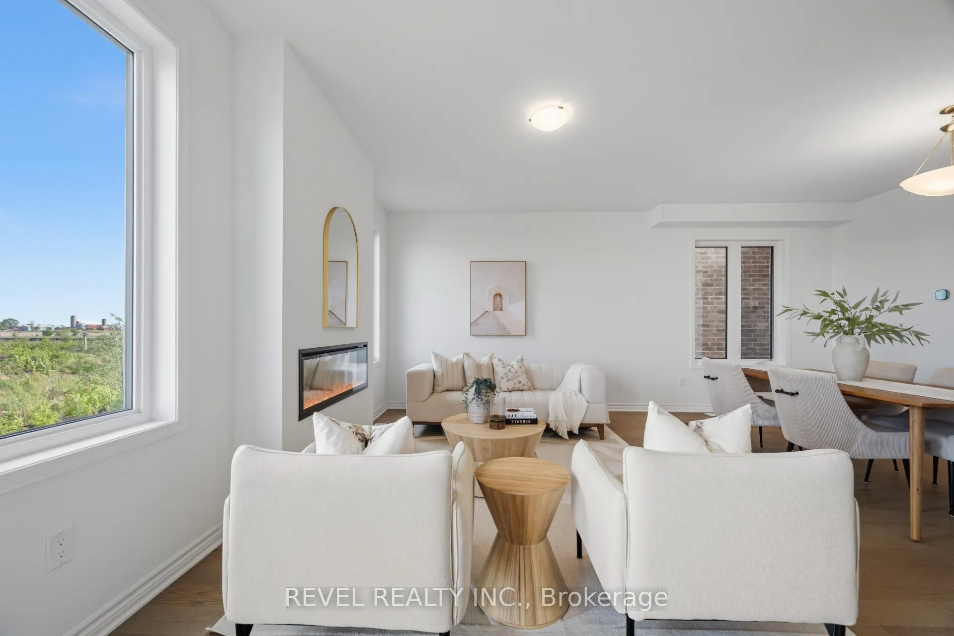 Photo 10 of 1433 Richardson Way, Milton, Bowes — HOMEH