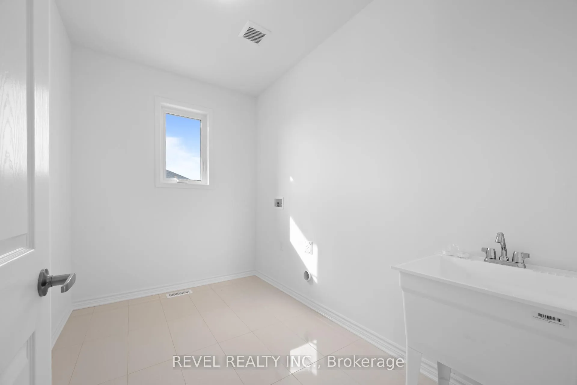 Photo 34 of 1433 Richardson Way, Milton, Bowes — HOMEH