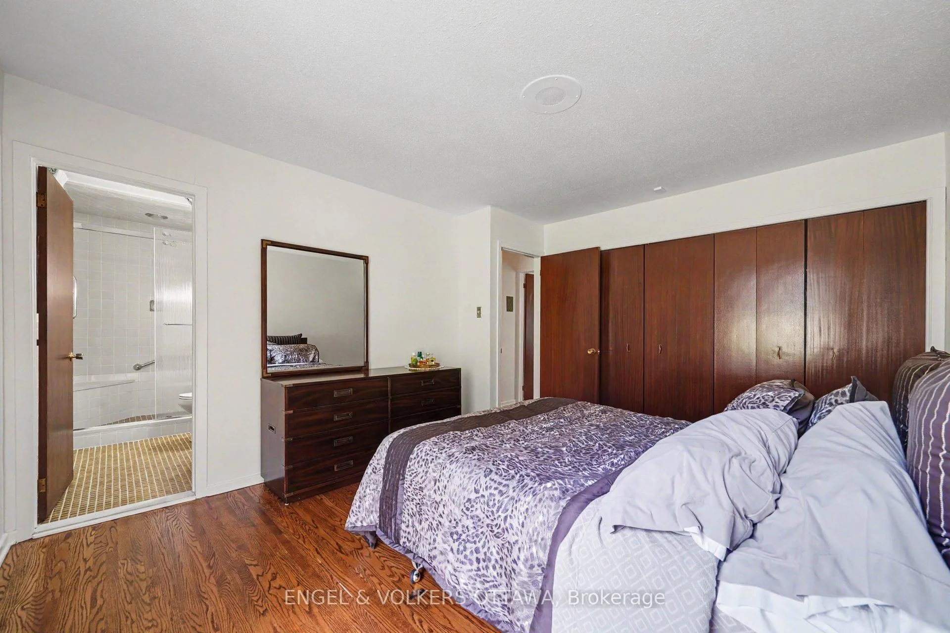 Photo 21 of 17 Goodwood Drive, Ottawa, Barrhaven - Hearts Desire — HOMEH