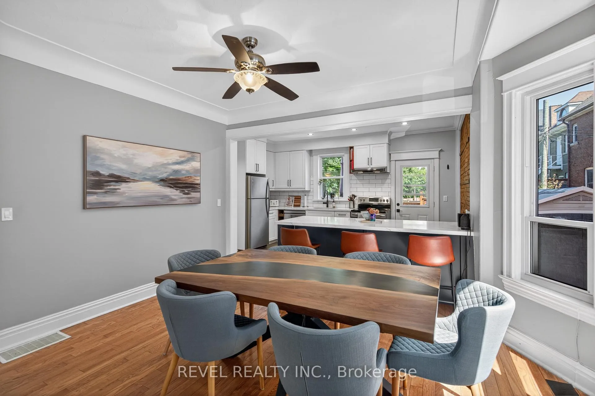 Photo 9 of 125 Balsam Avenue S, Hamilton, Blakeley — HOMEH