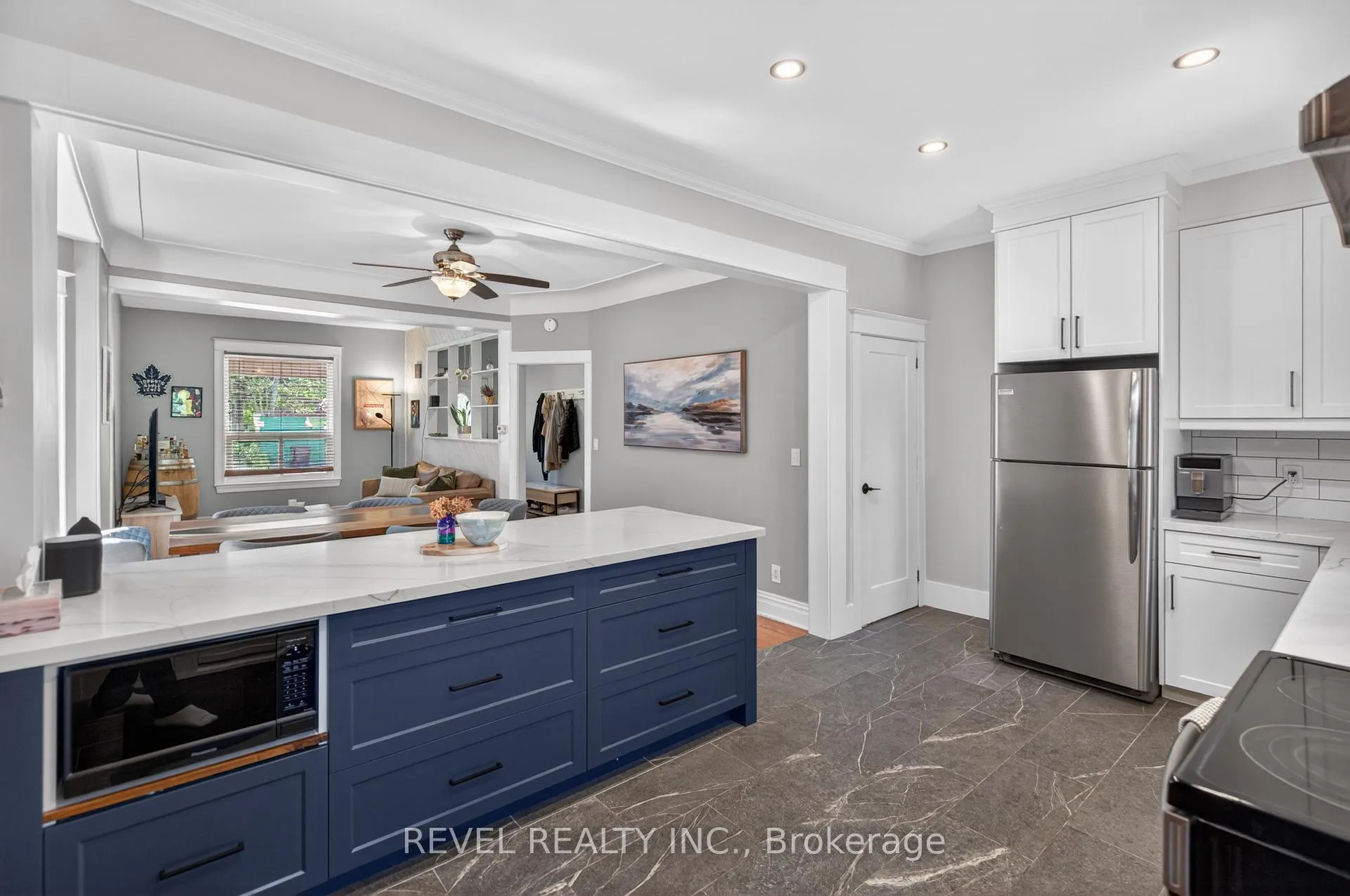 Photo 16 of 125 Balsam Avenue S, Hamilton, Blakeley — HOMEH