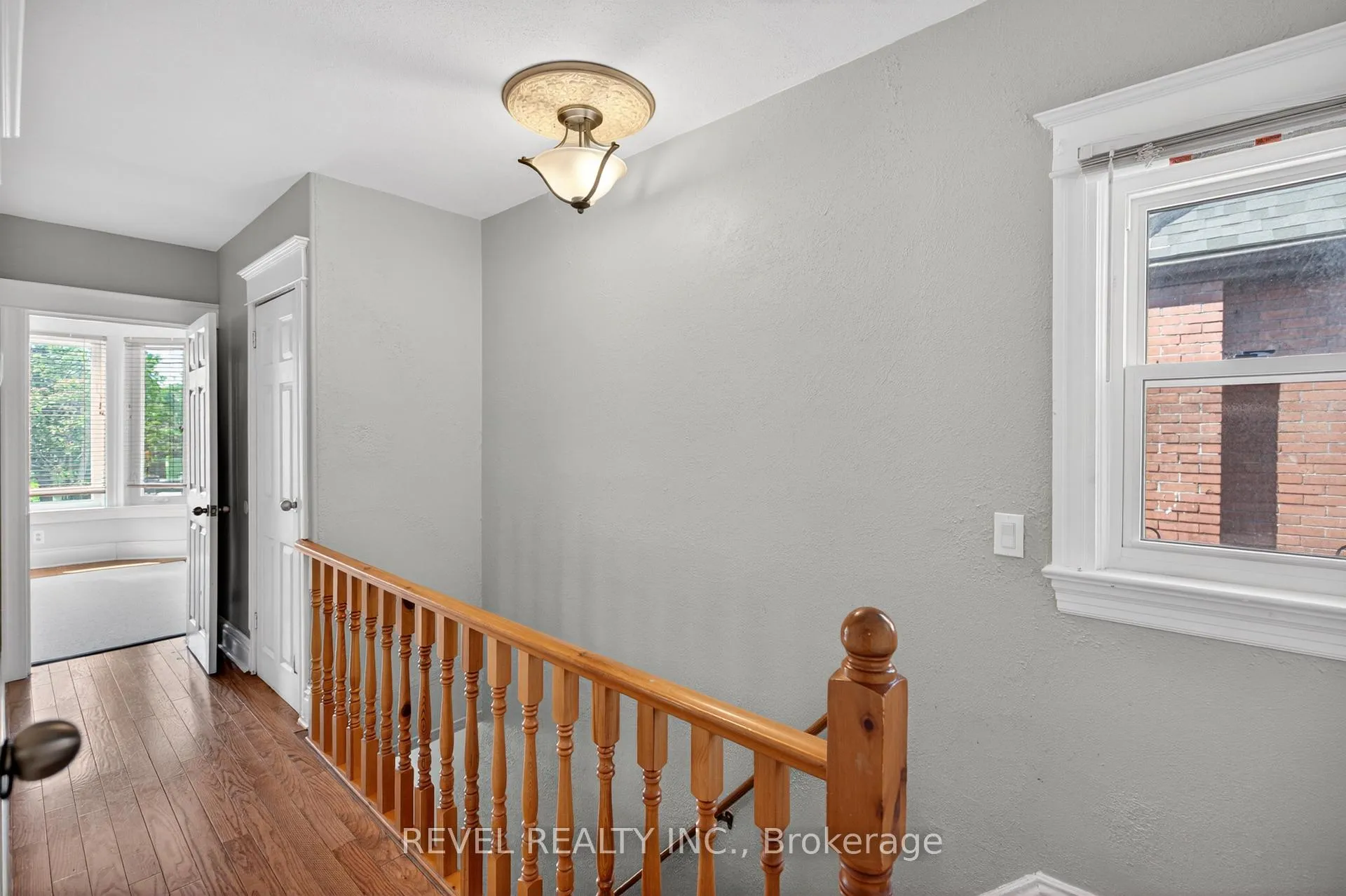 Photo 19 of 125 Balsam Avenue S, Hamilton, Blakeley — HOMEH