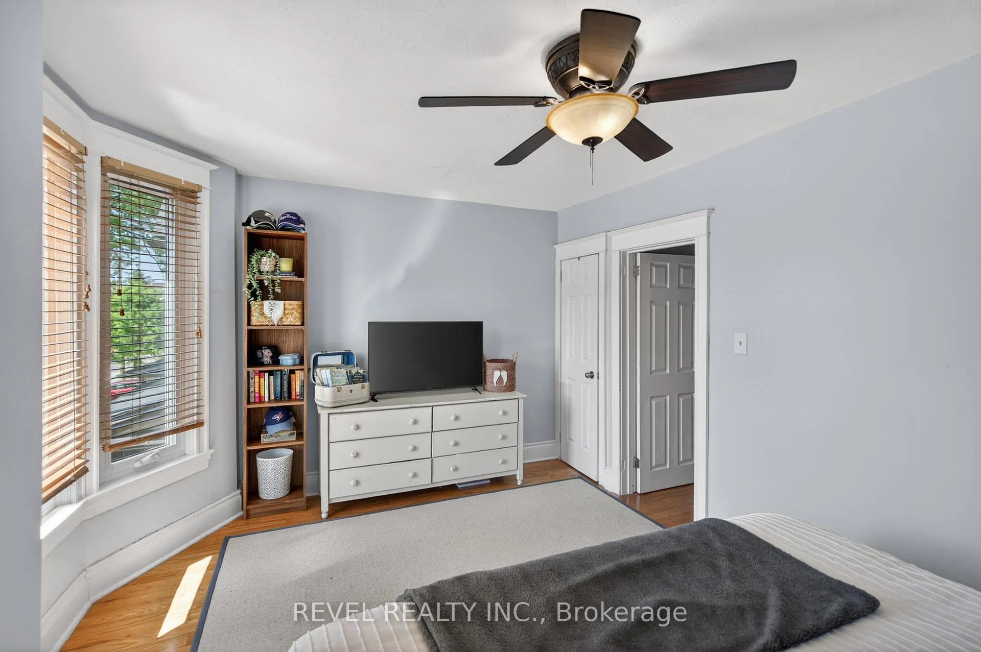 Photo 26 of 125 Balsam Avenue S, Hamilton, Blakeley — HOMEH
