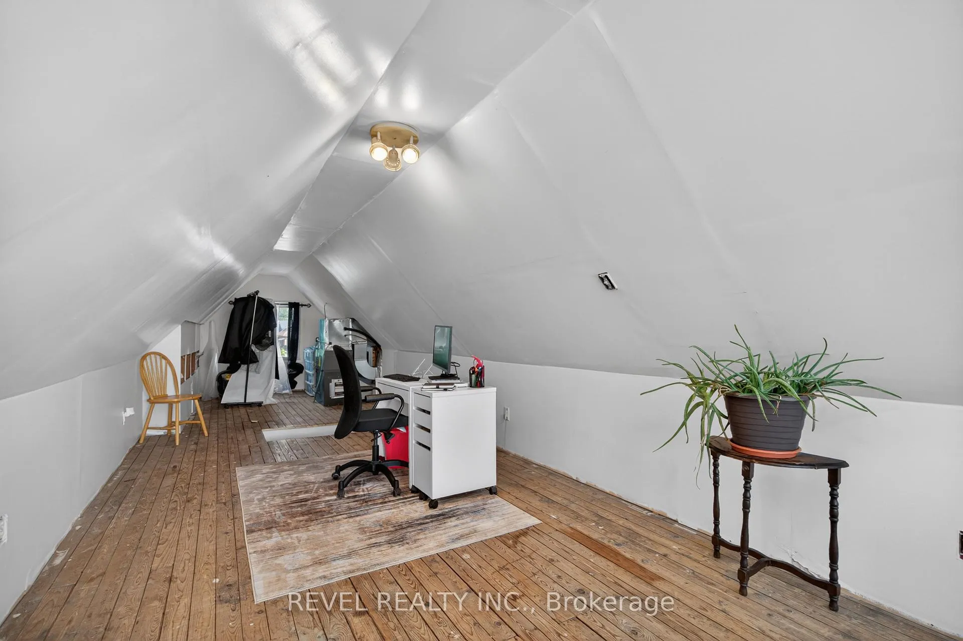 Photo 31 of 125 Balsam Avenue S, Hamilton, Blakeley — HOMEH