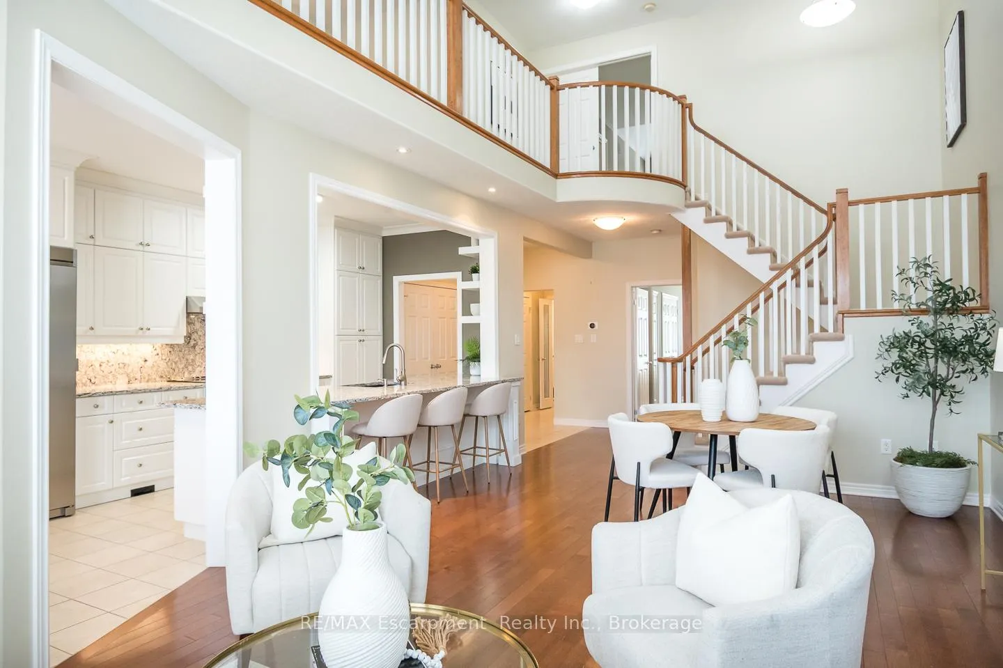 Photo 22 of 6293 Pinestone Road, Niagara Falls, Stamford — HOMEH