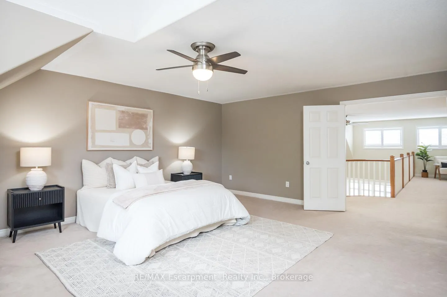 Photo 34 of 6293 Pinestone Road, Niagara Falls, Stamford — HOMEH
