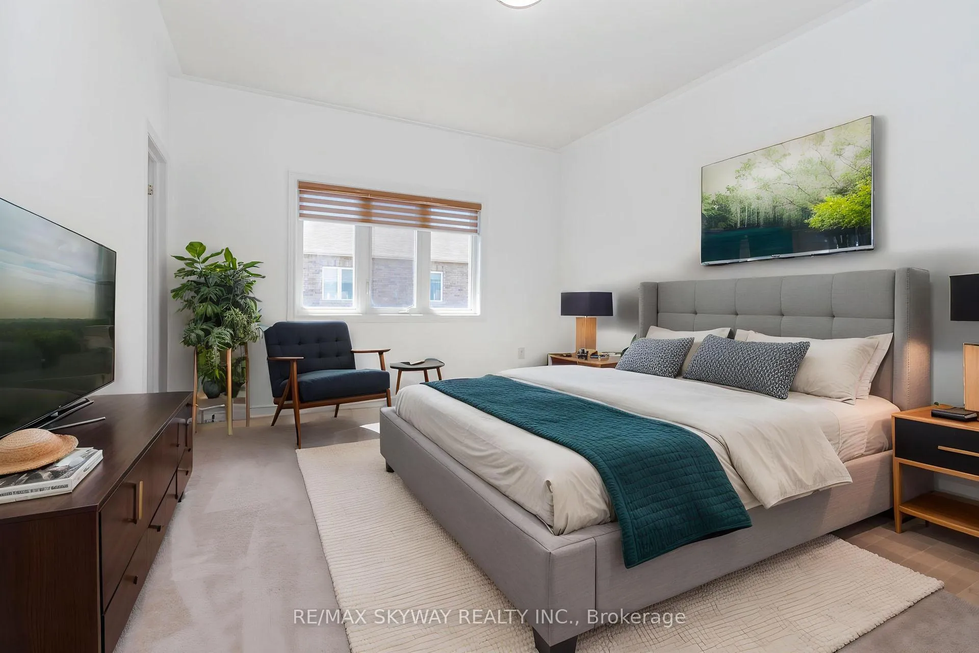 Photo 22 of 63 Vezna Crescent, Brampton, Credit Valley — HOMEH
