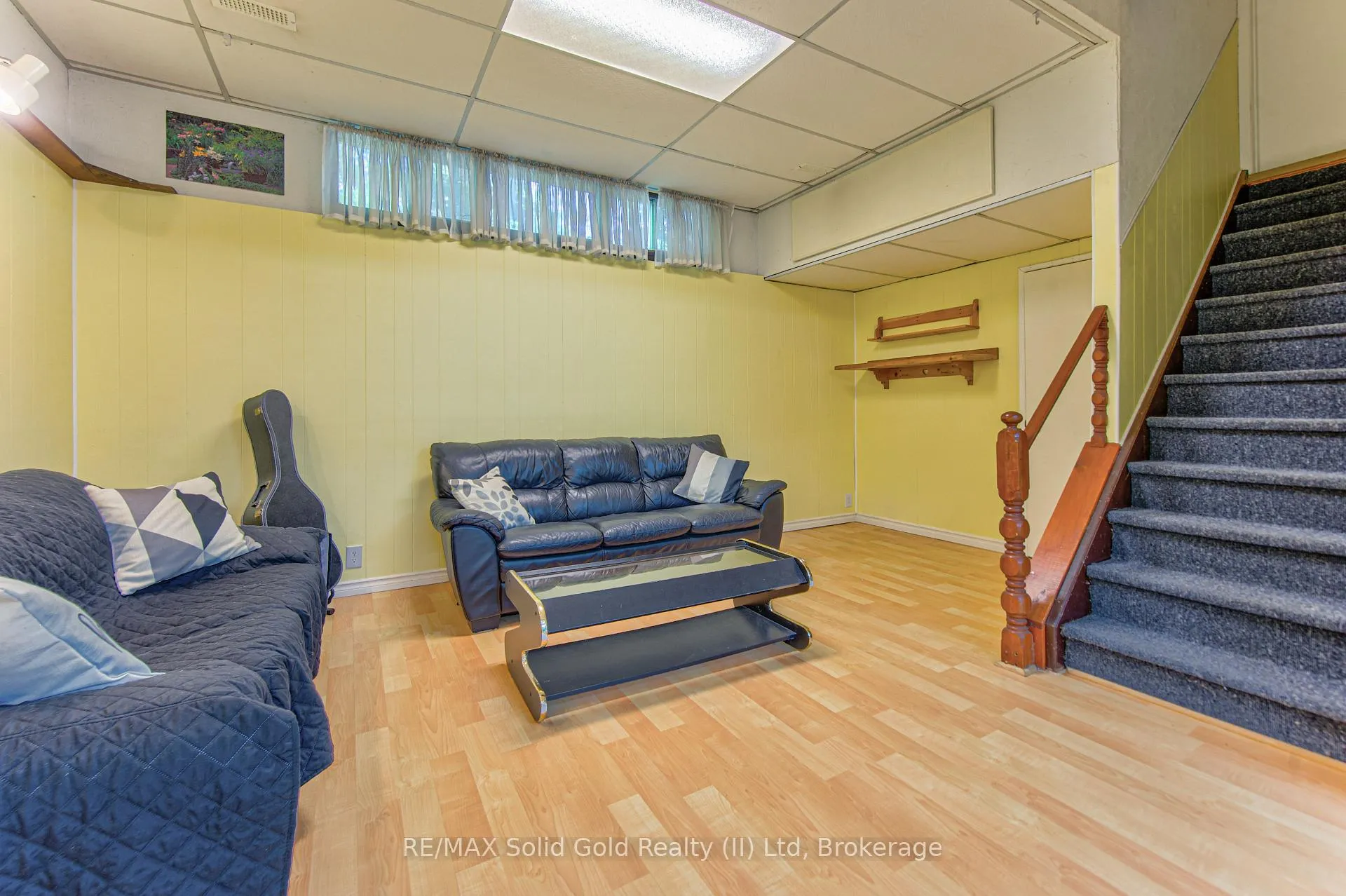 Photo 29 of 164 White Pine Crescent, Waterloo — HOMEH