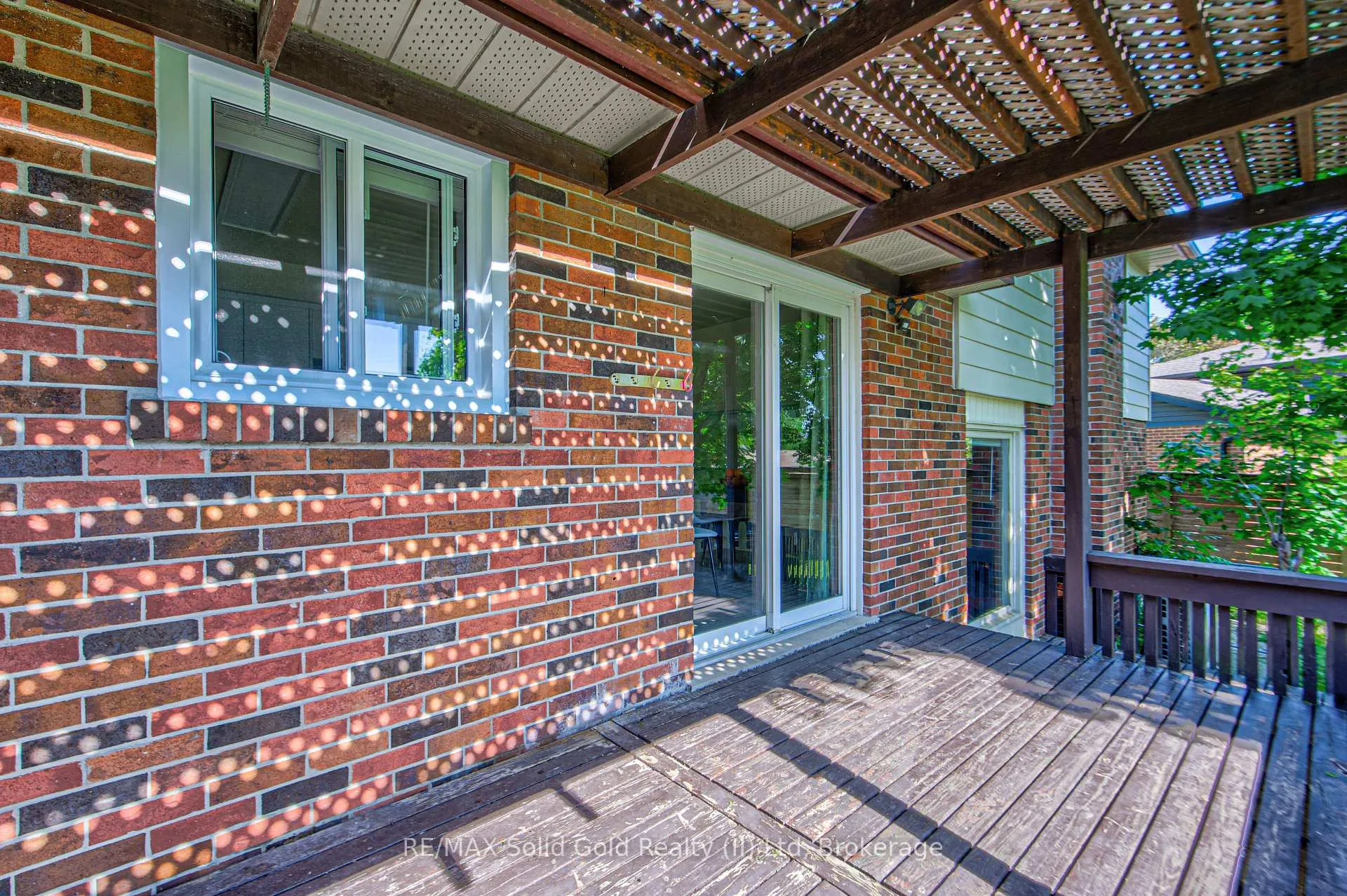 Photo 42 of 164 White Pine Crescent, Waterloo — HOMEH