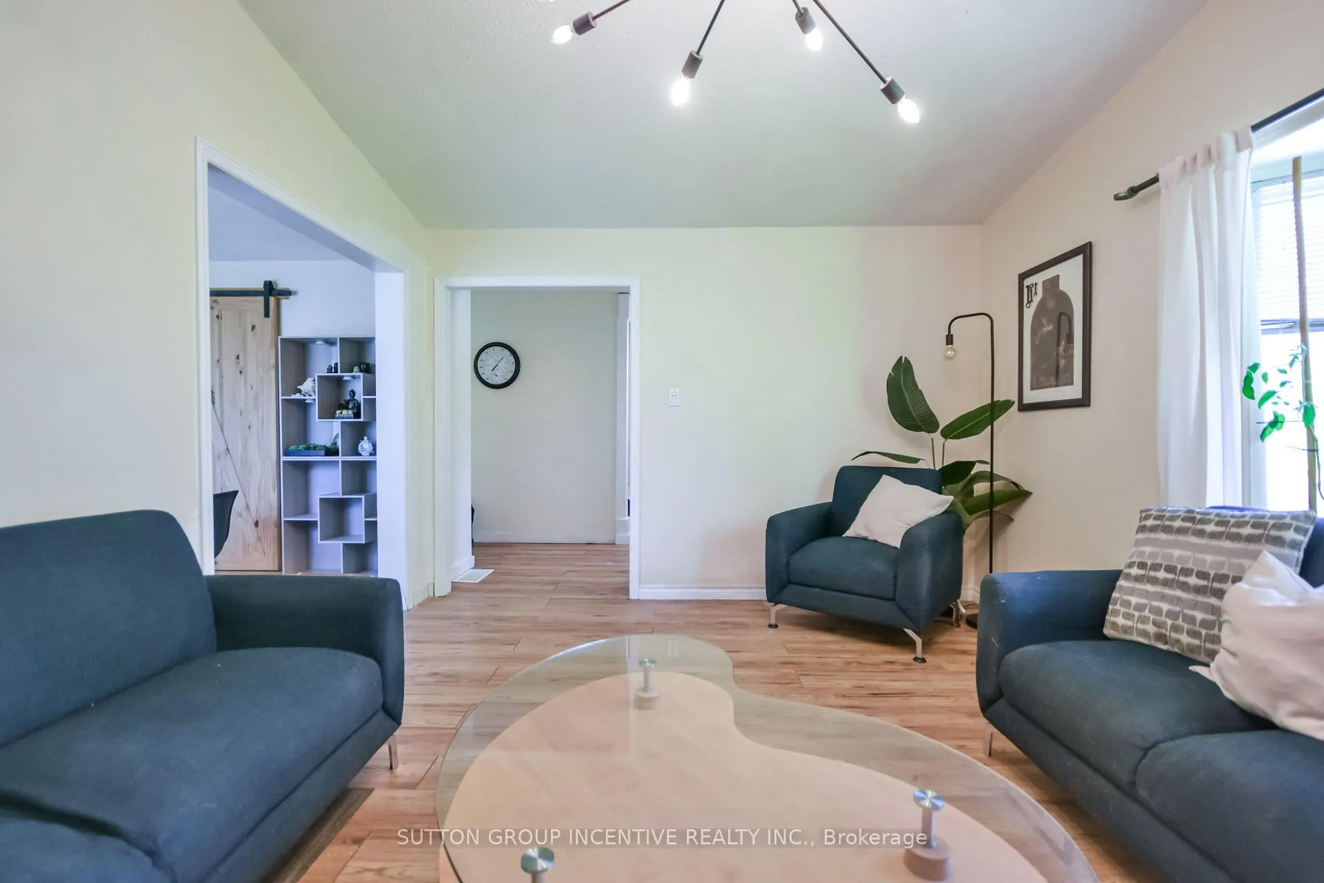 Photo 5 of 2448 Wallace Avenue, Innisfil, Alcona — HOMEH