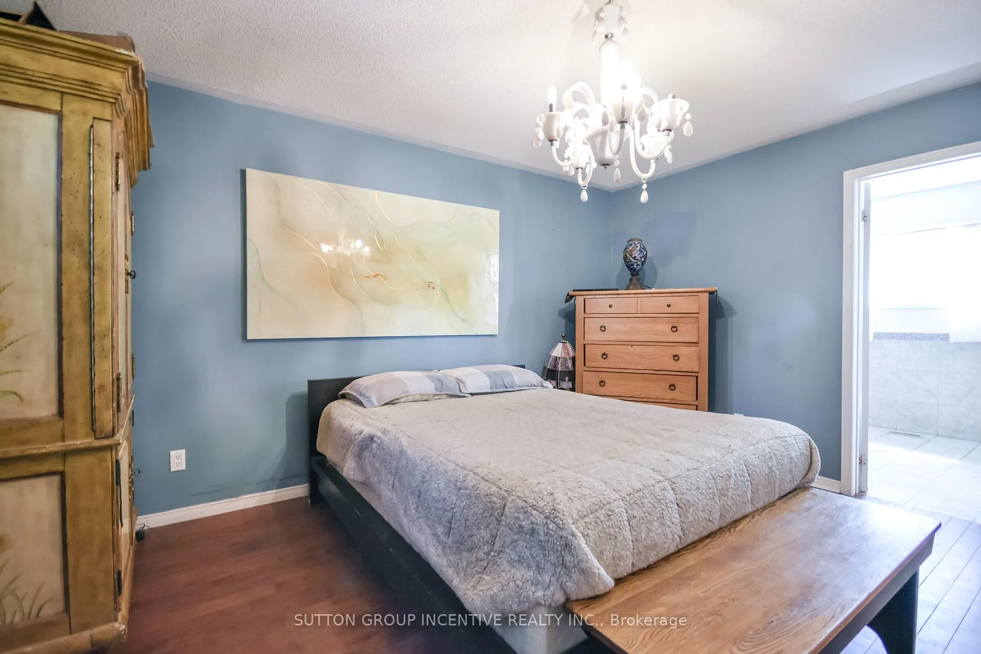 Photo 15 of 2448 Wallace Avenue, Innisfil, Alcona — HOMEH