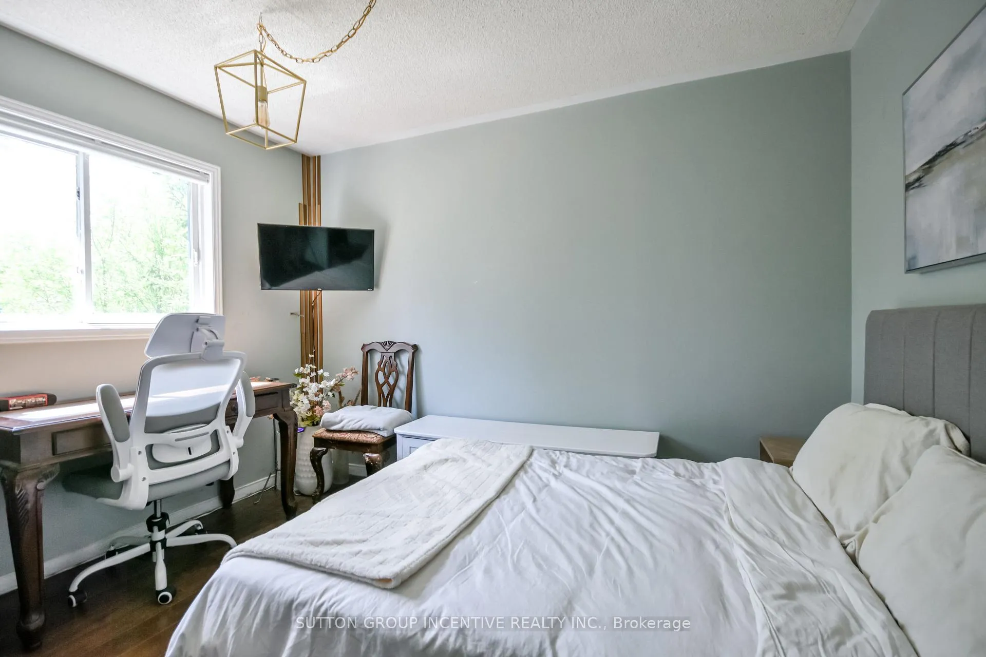 Photo 20 of 2448 Wallace Avenue, Innisfil, Alcona — HOMEH