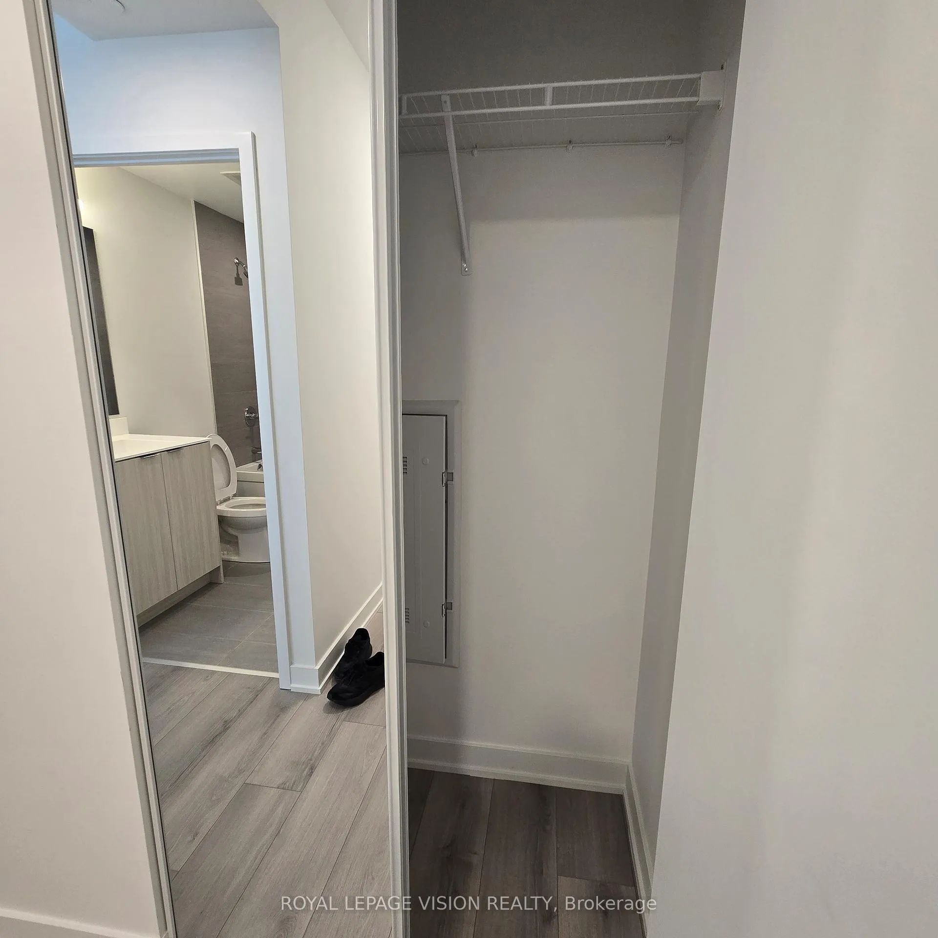 Photo 6 of Unit 401, 20 Deans Drive, Scarborough, Clairlea-Birchmount — HOMEH