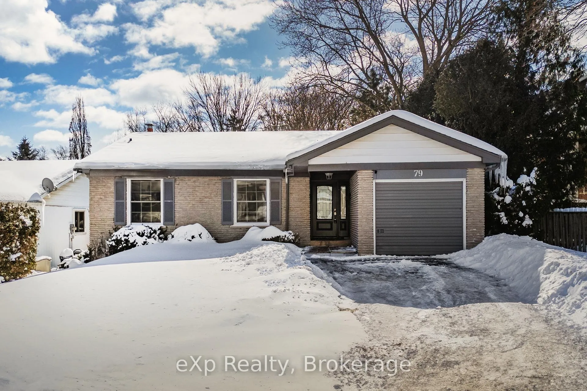Photo 1 of 79 Ann Street, Hamilton, Dundas — HOMEH