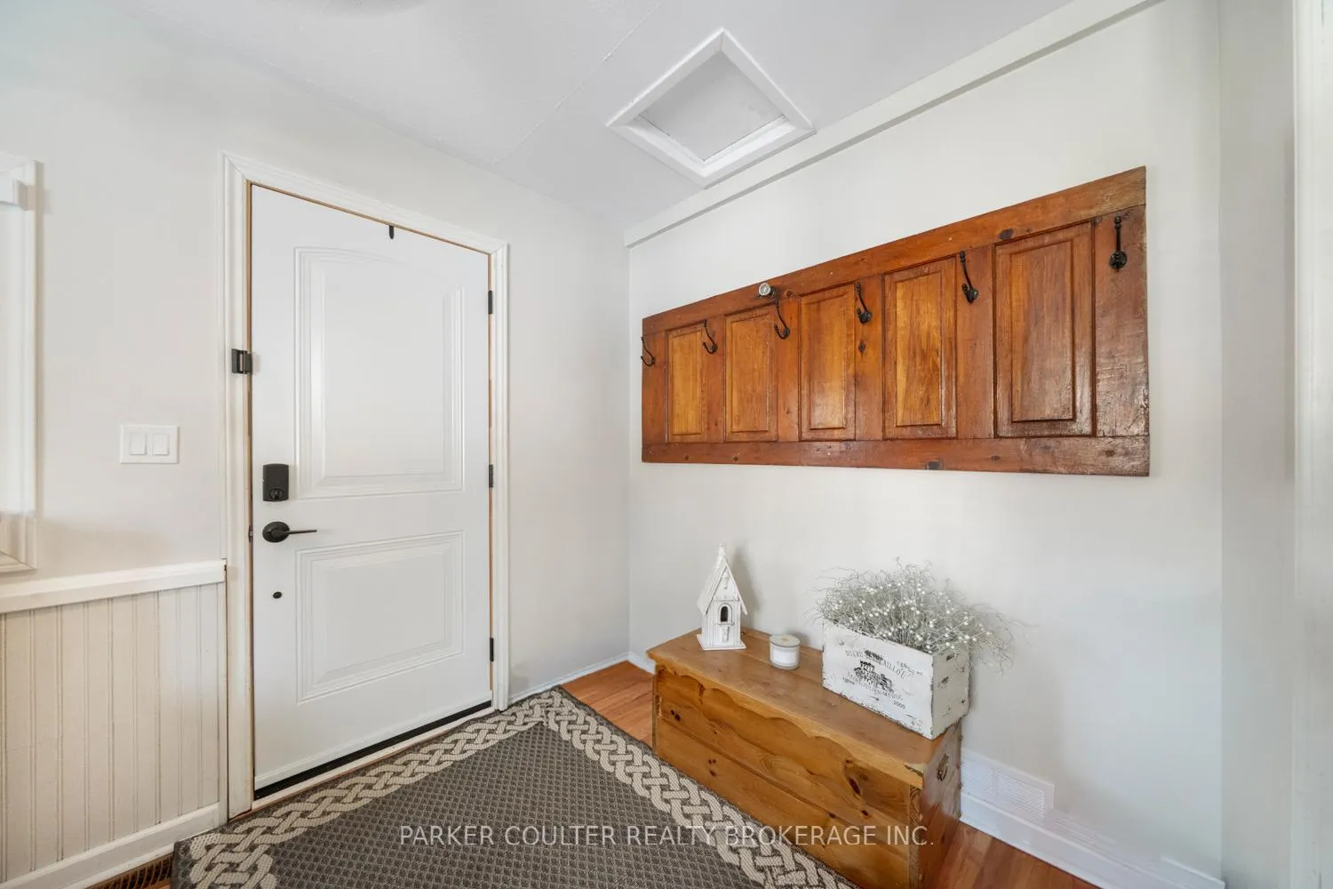 Photo 3 of 348 Albert Street, Tay, Victoria Harbour — HOMEH