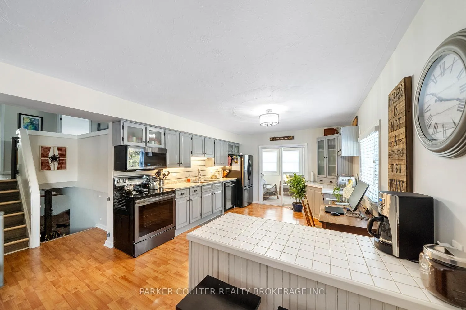 Photo 6 of 348 Albert Street, Tay, Victoria Harbour — HOMEH