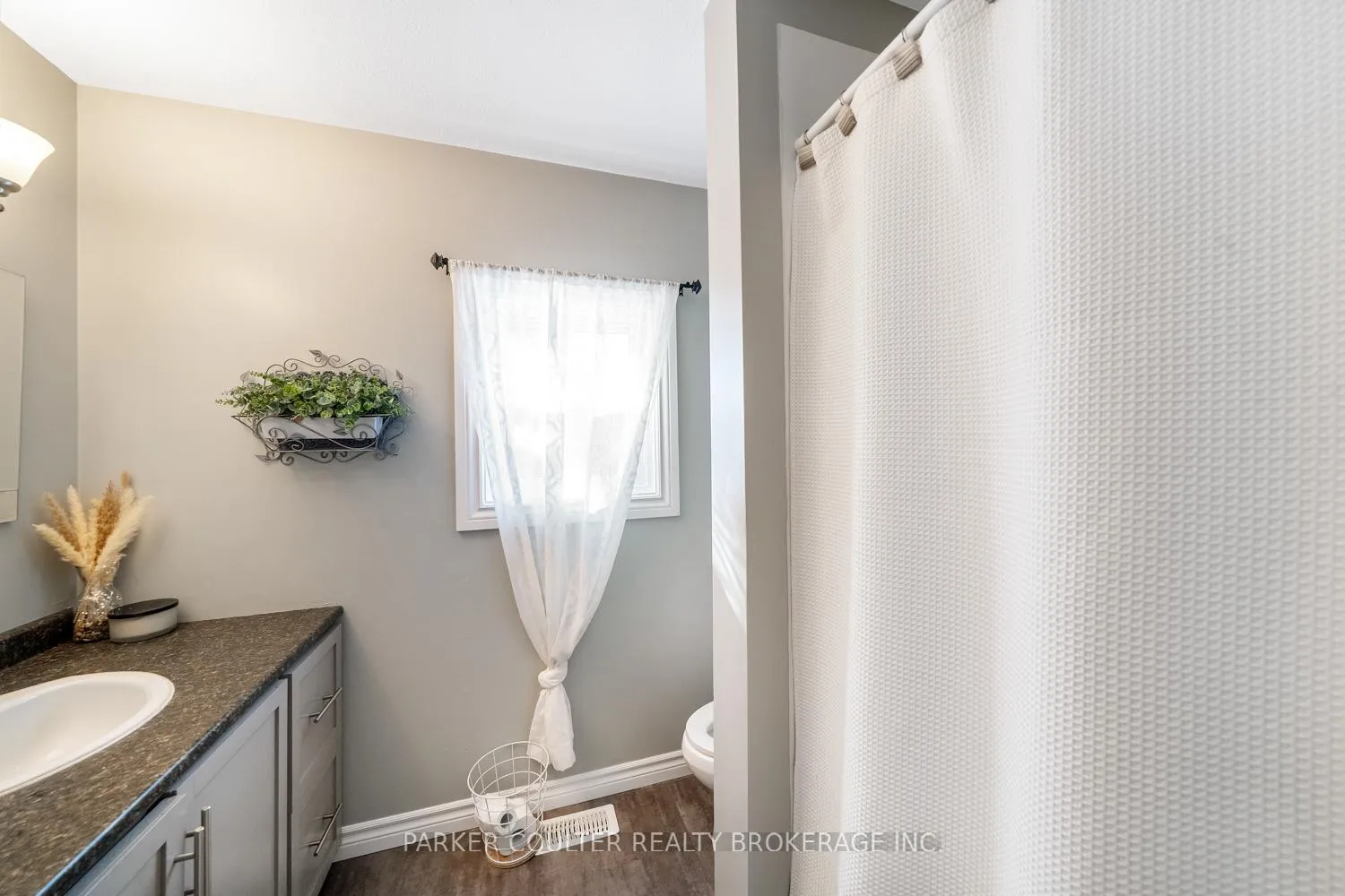 Photo 19 of 348 Albert Street, Tay, Victoria Harbour — HOMEH
