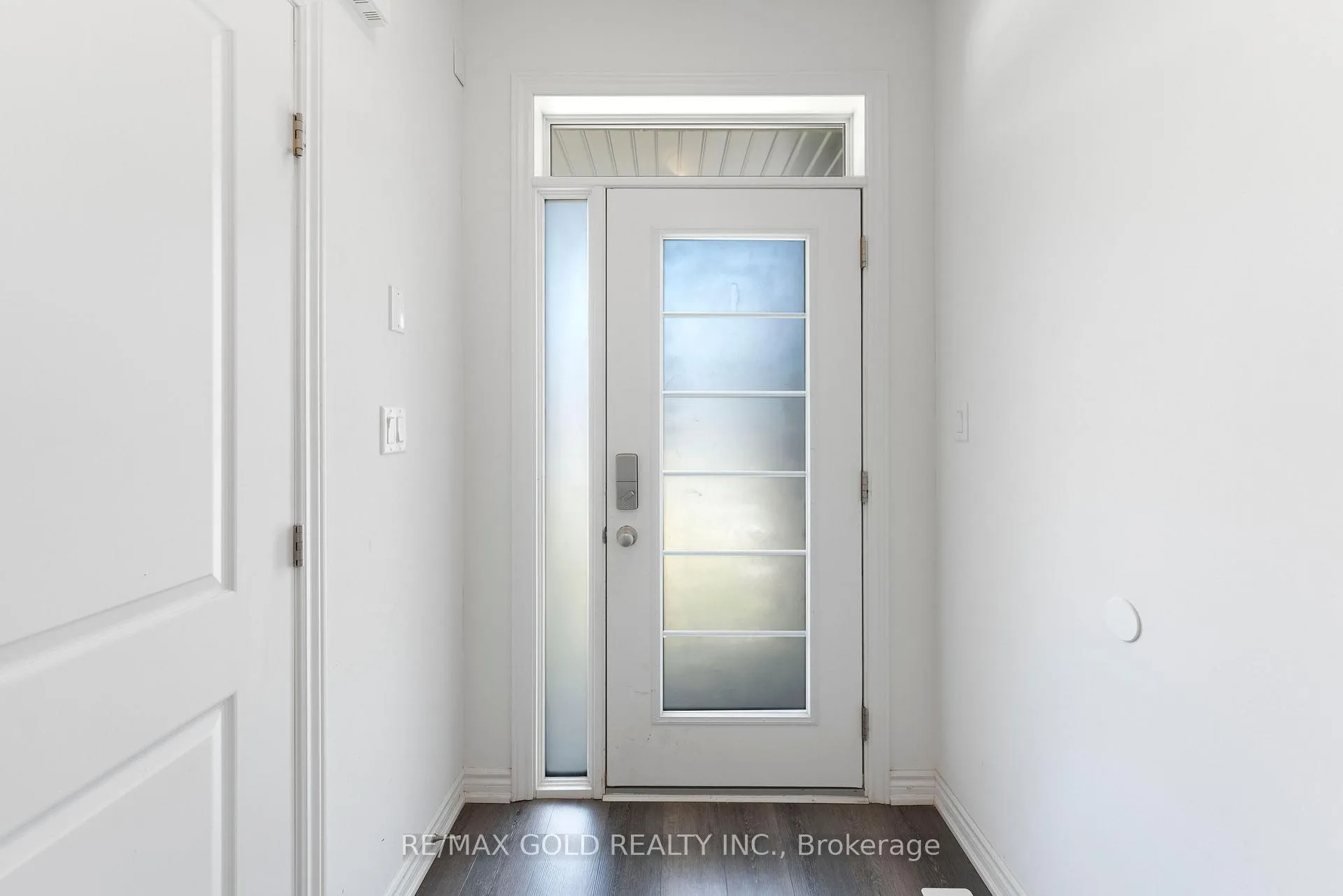 Photo 8 of 73 June Callwood Way, Brantford, Echo Place — HOMEH