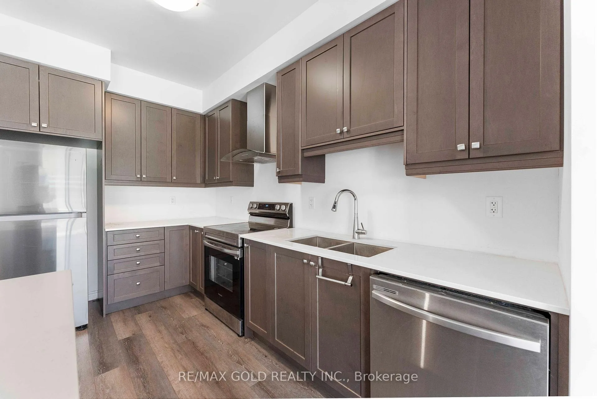 Photo 20 of 73 June Callwood Way, Brantford, Echo Place — HOMEH