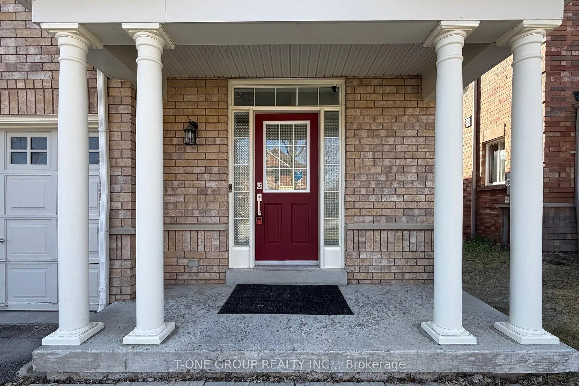 Photo 2 of 880 Isaac Phillips Way, Newmarket, Summerhill Estates — HOMEH
