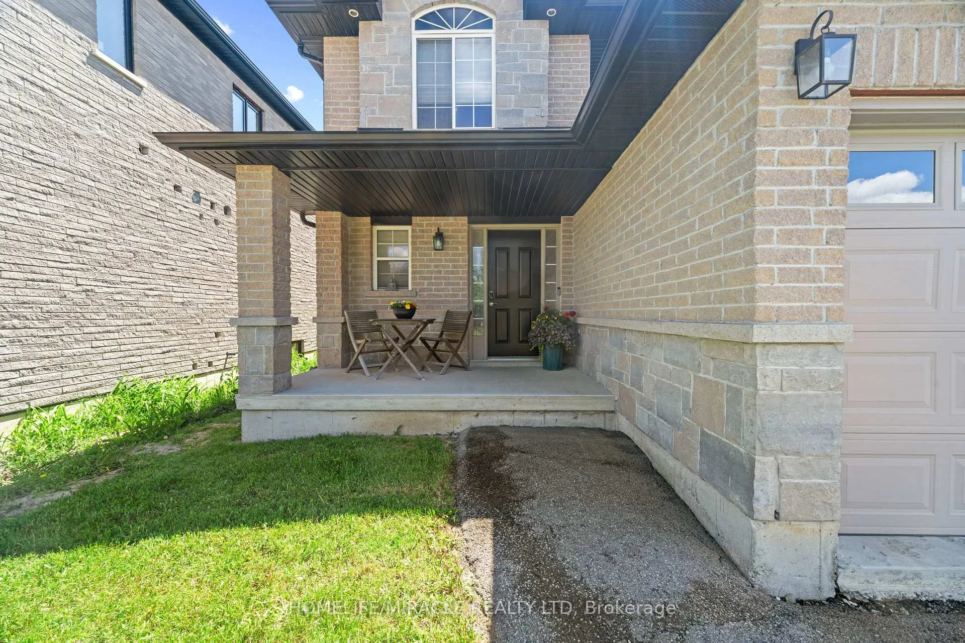 Photo 5 of 21 Davinci Boulevard, Hamilton, Carpenter — HOMEH