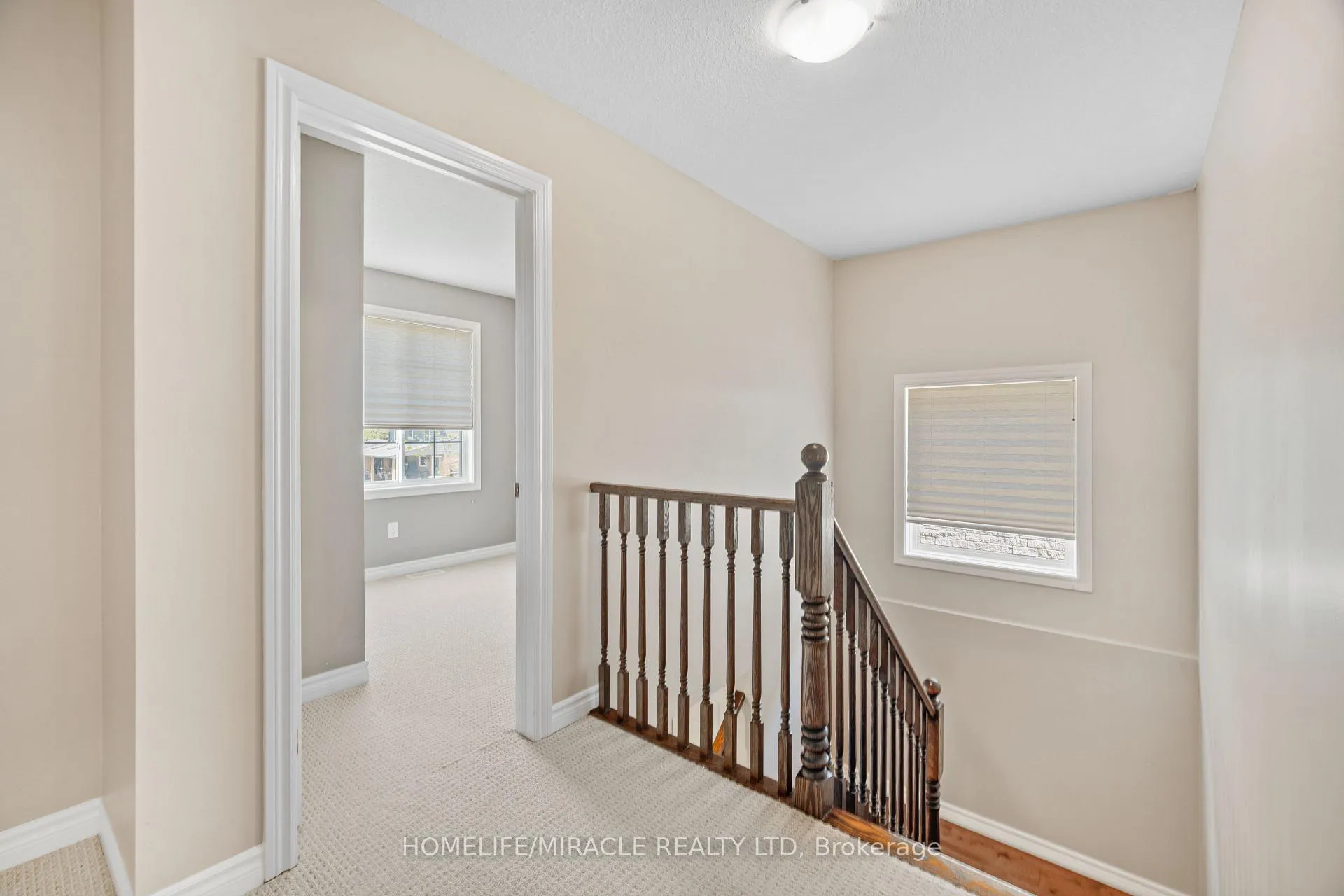 Photo 25 of 21 Davinci Boulevard, Hamilton, Carpenter — HOMEH
