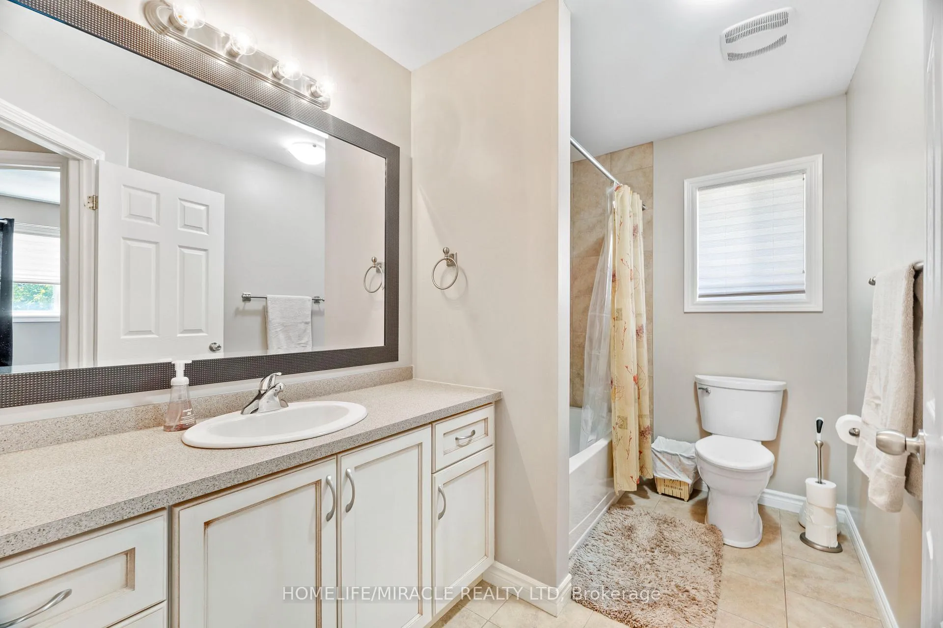 Photo 28 of 21 Davinci Boulevard, Hamilton, Carpenter — HOMEH