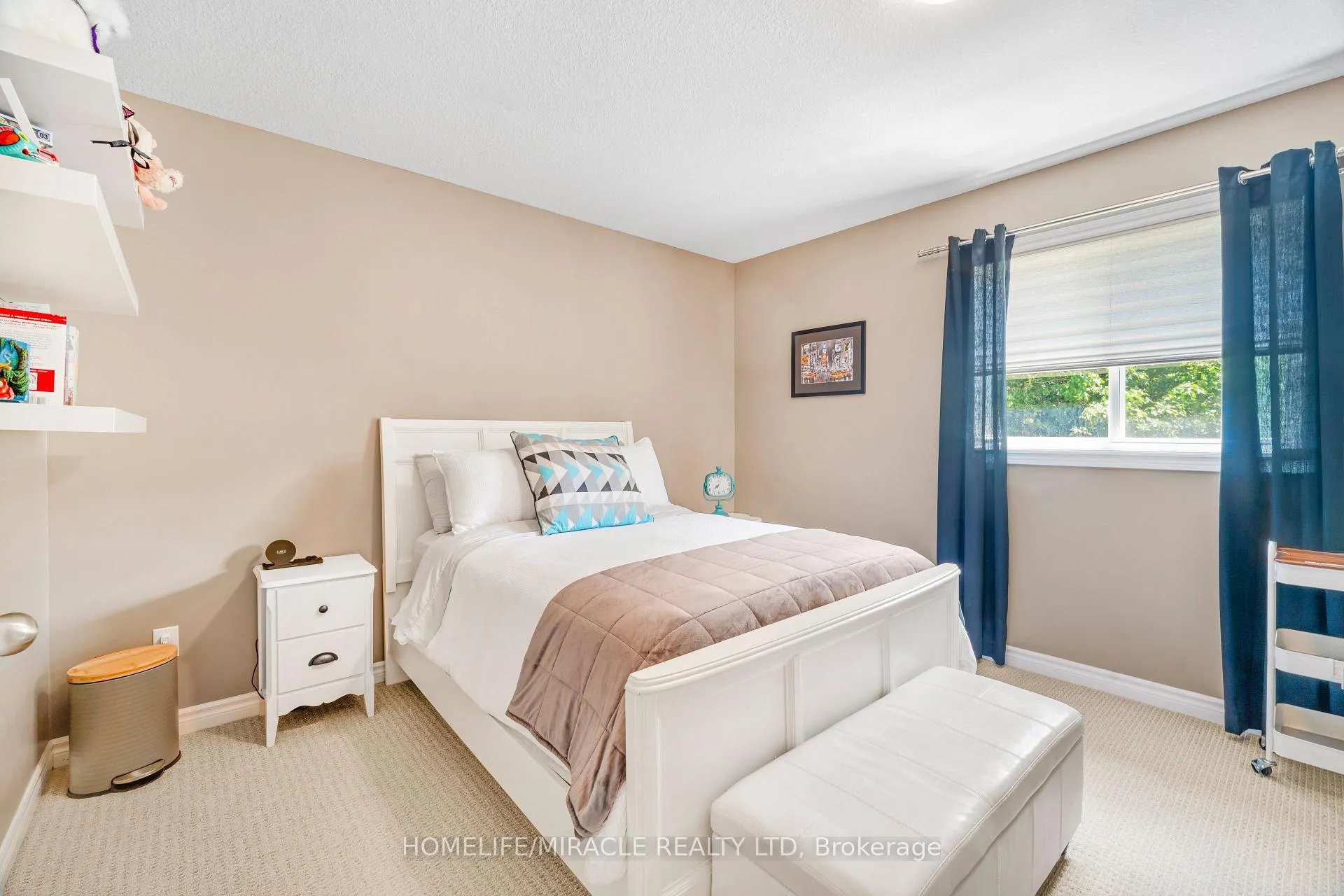 Photo 29 of 21 Davinci Boulevard, Hamilton, Carpenter — HOMEH