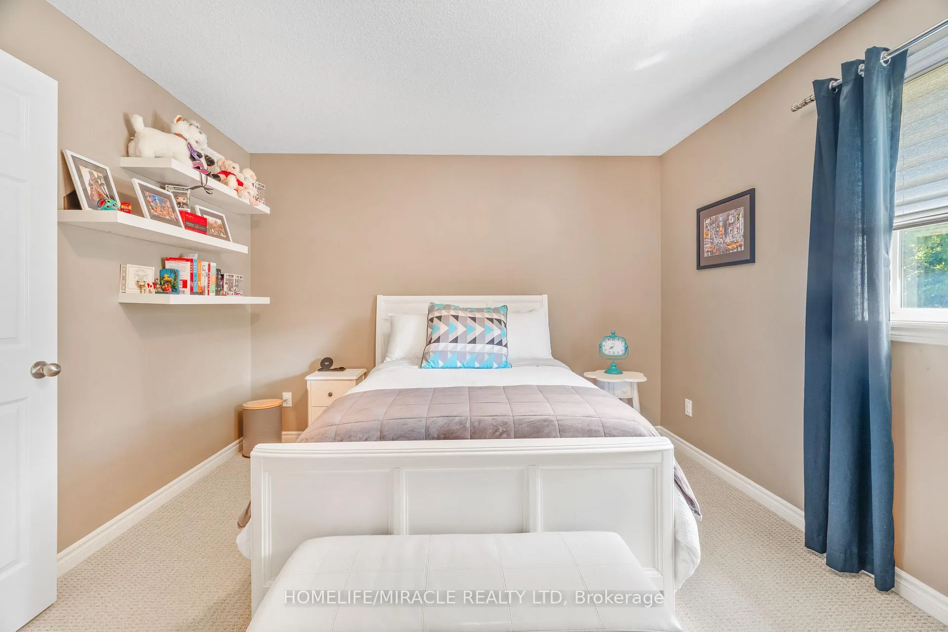 Photo 30 of 21 Davinci Boulevard, Hamilton, Carpenter — HOMEH