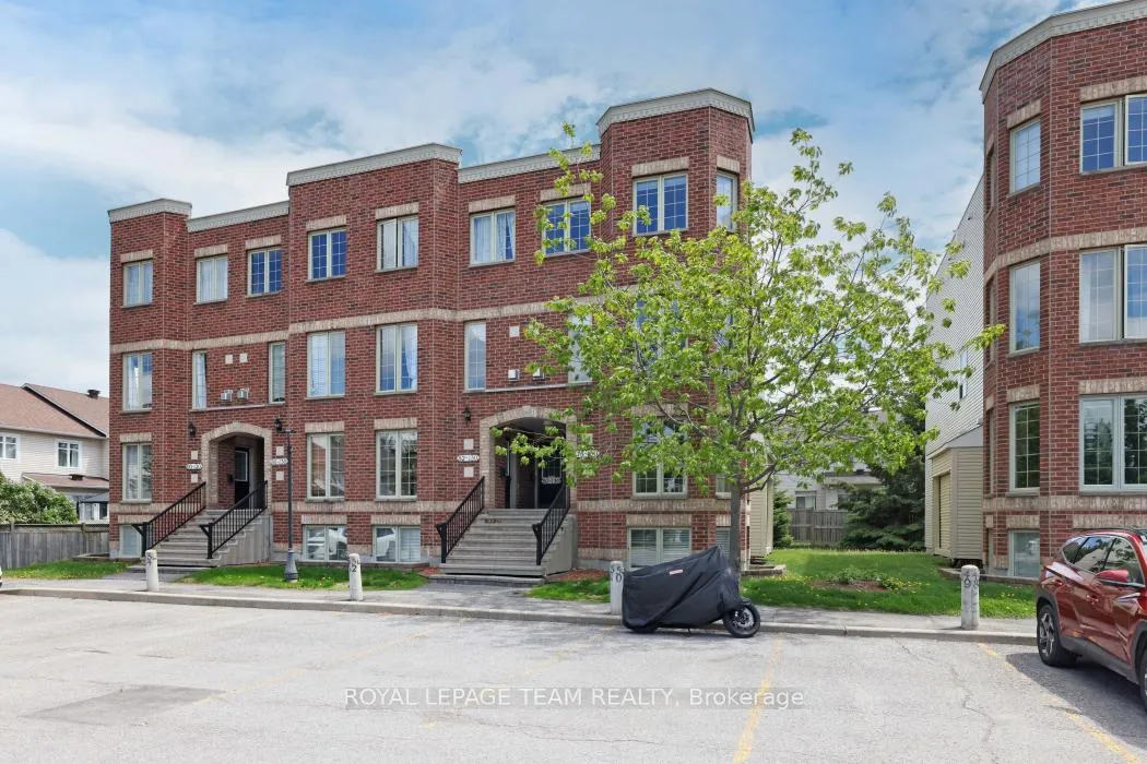 Photo 3 of Unit 76, 130 Berrigan Drive, Ottawa, Barrhaven - Longfields — HOMEH
