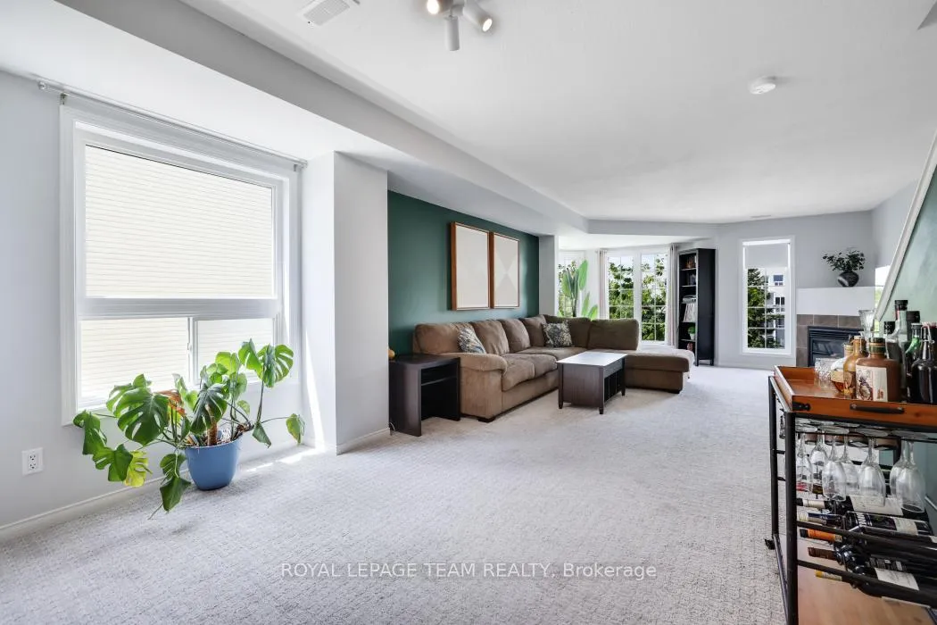 Photo 6 of Unit 76, 130 Berrigan Drive, Ottawa, Barrhaven - Longfields — HOMEH