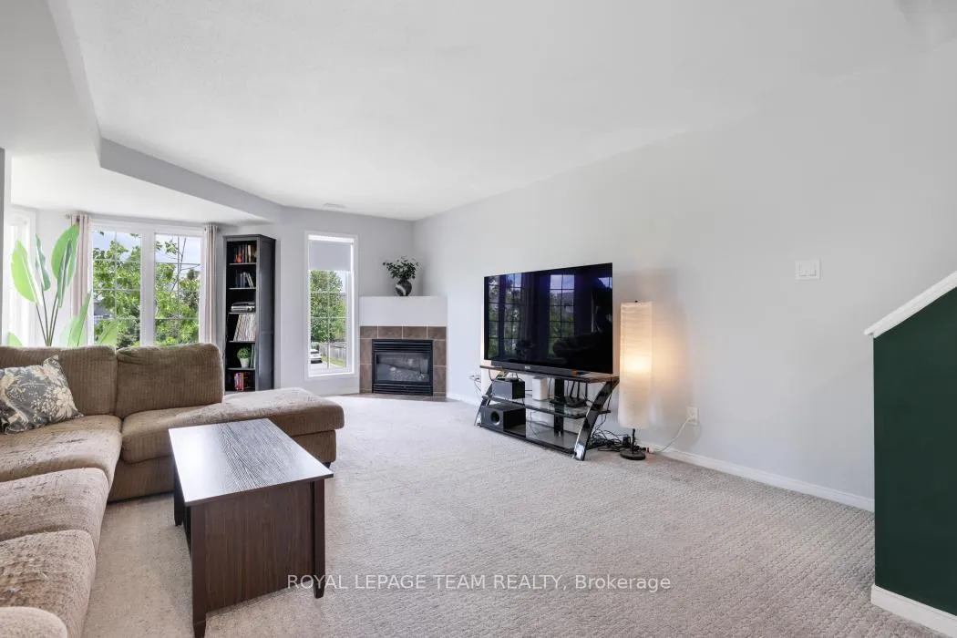 Photo 8 of Unit 76, 130 Berrigan Drive, Ottawa, Barrhaven - Longfields — HOMEH