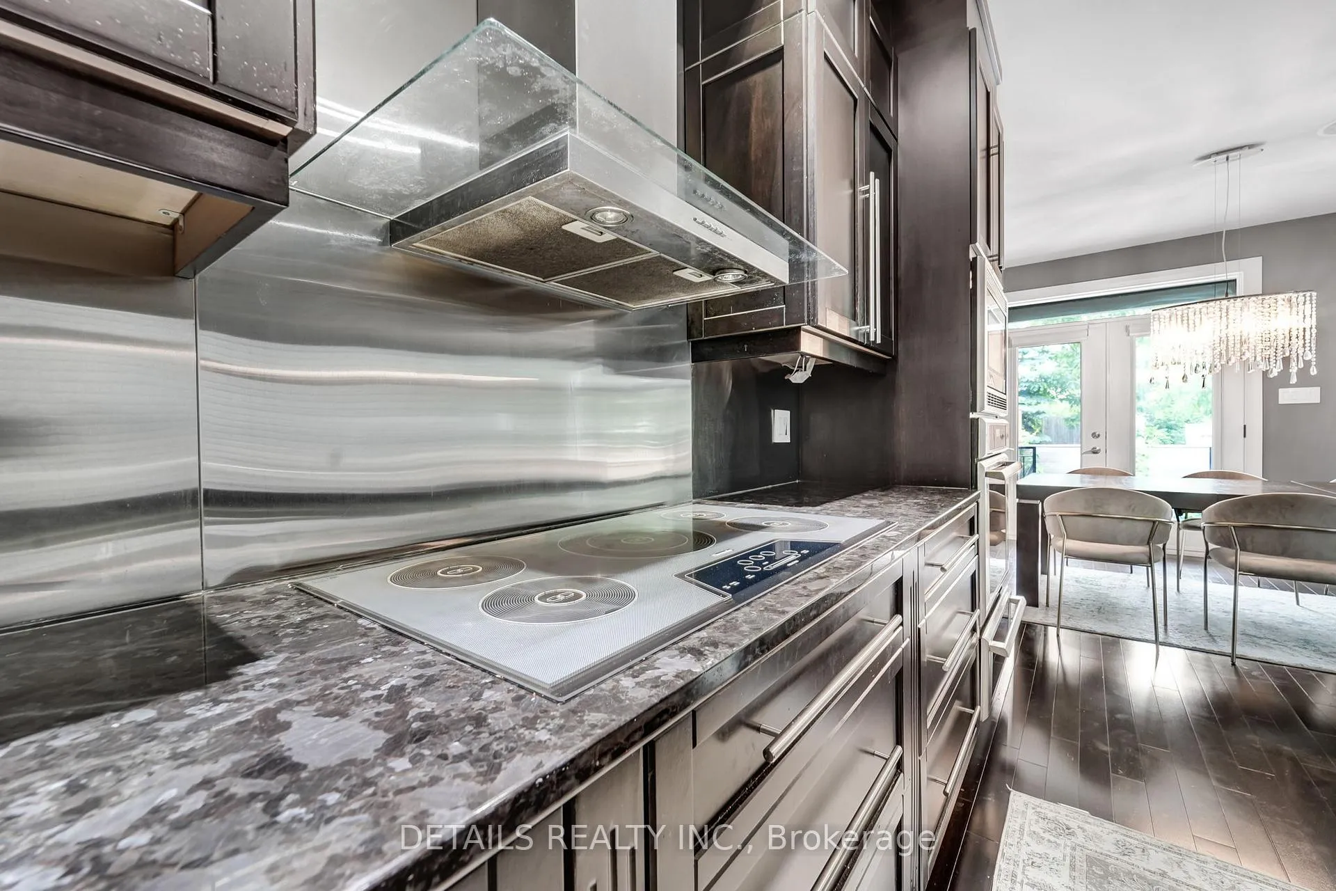 Photo 19 of 71 Eleanor Drive, Ottawa, City View/Skyline/Fisher Heights/Parkwood Hills — HOMEH