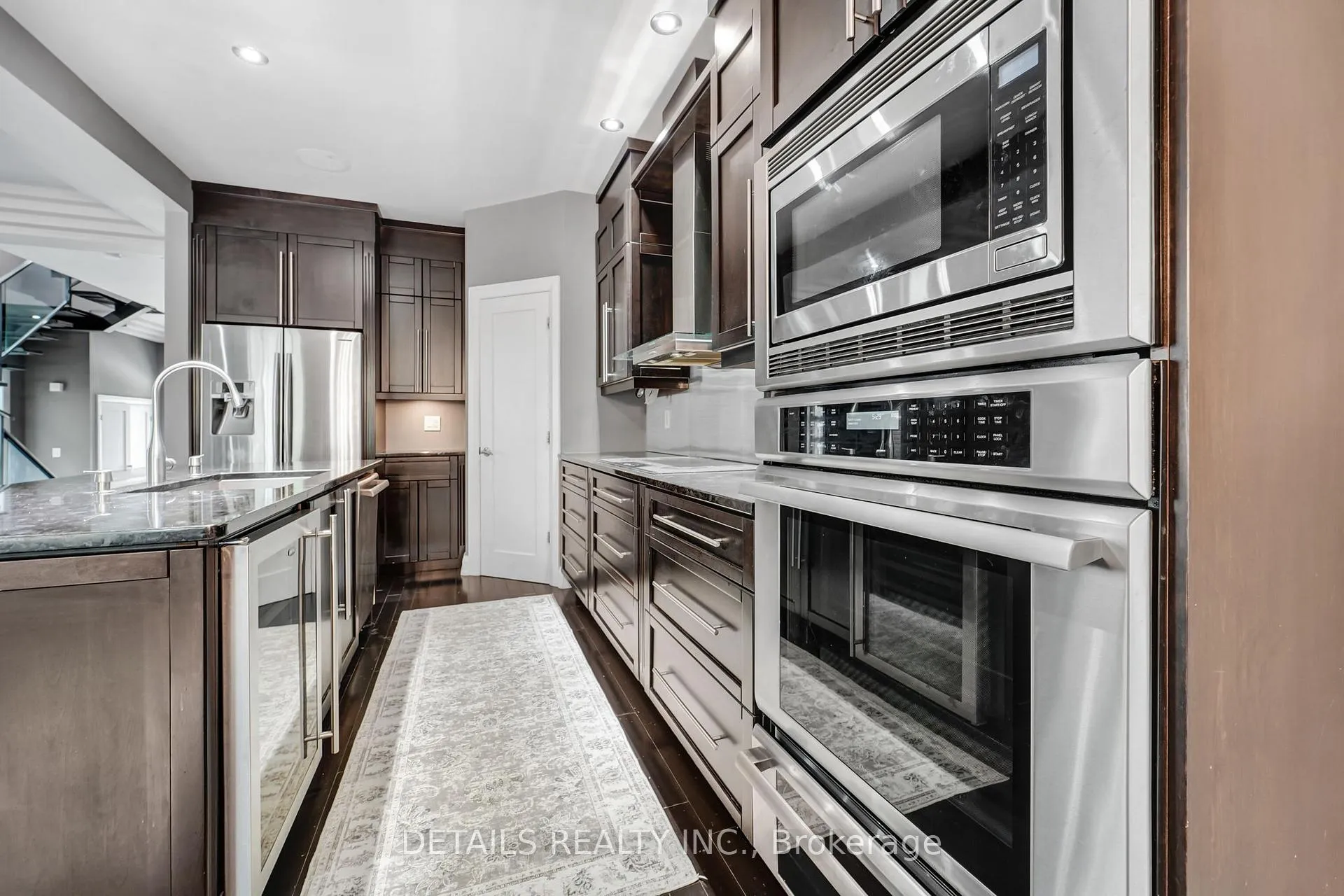 Photo 21 of 71 Eleanor Drive, Ottawa, City View/Skyline/Fisher Heights/Parkwood Hills — HOMEH