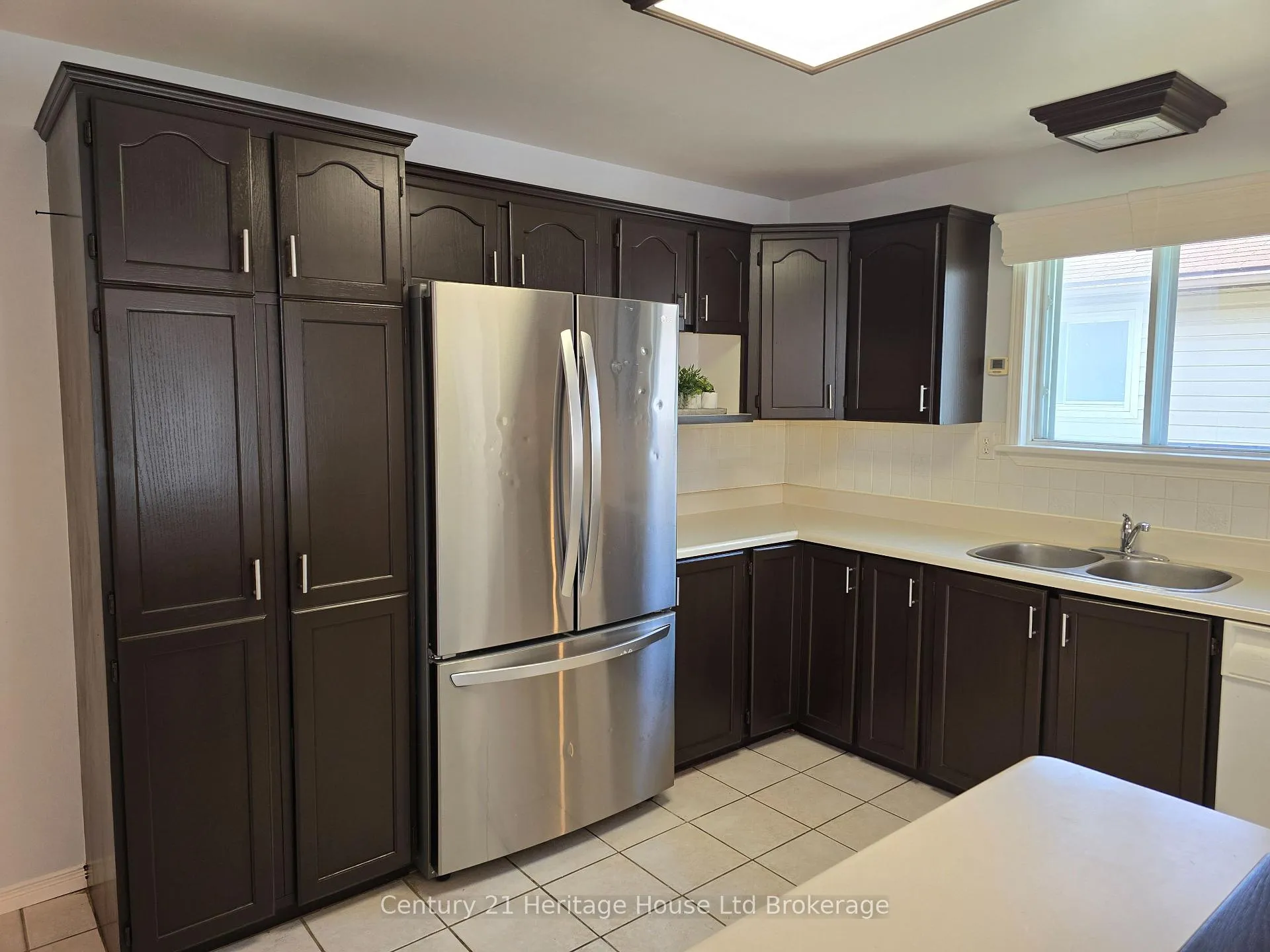 Photo 10 of 1229 Brackenwood Crescent, Kingston, City Northwest — HOMEH