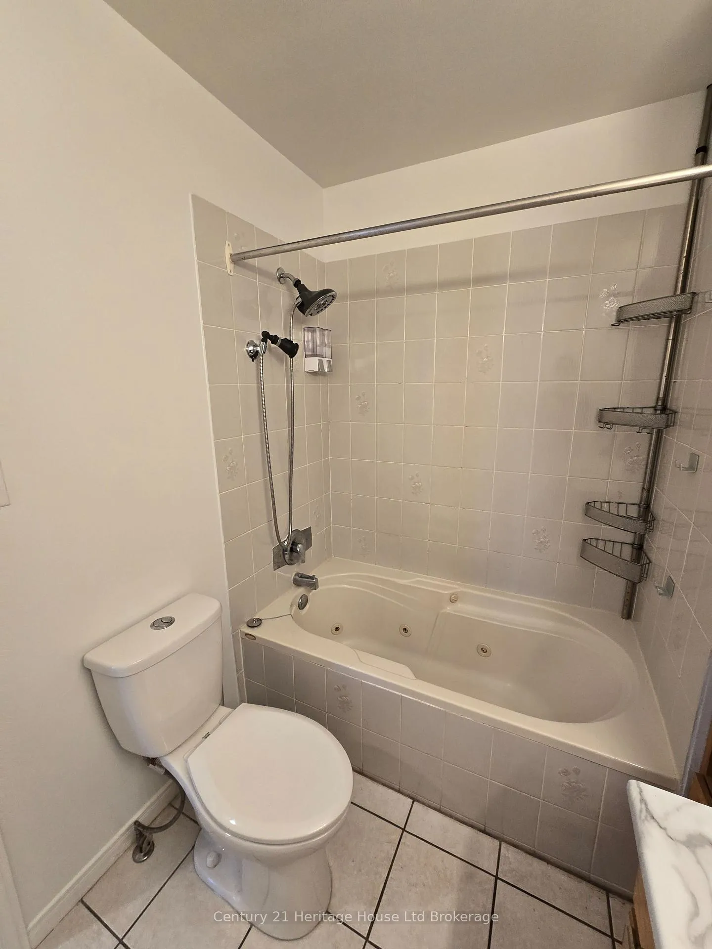 Photo 14 of 1229 Brackenwood Crescent, Kingston, City Northwest — HOMEH