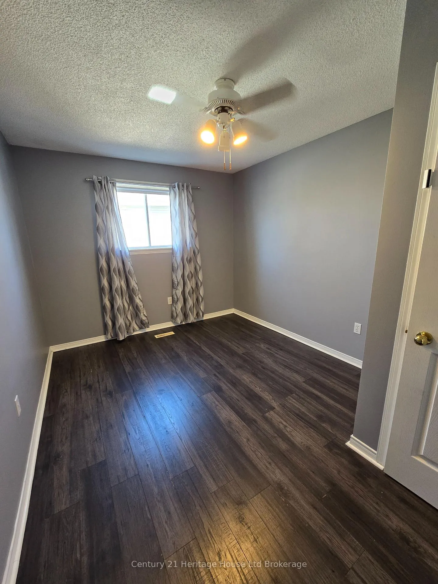 Photo 19 of 1229 Brackenwood Crescent, Kingston, City Northwest — HOMEH