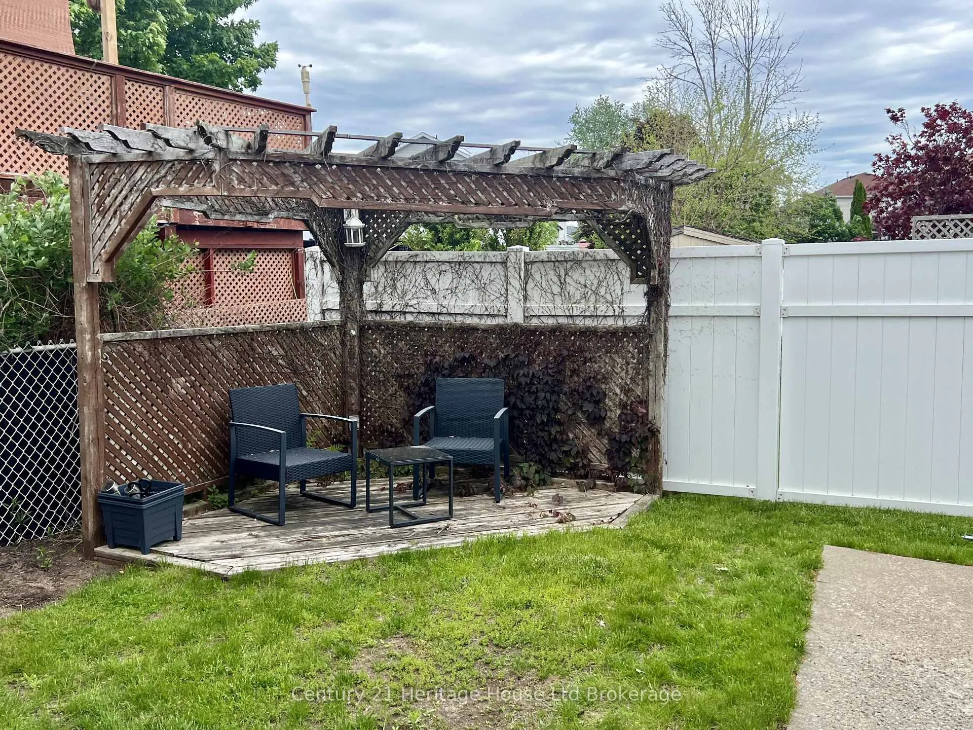 Photo 26 of 1229 Brackenwood Crescent, Kingston, City Northwest — HOMEH