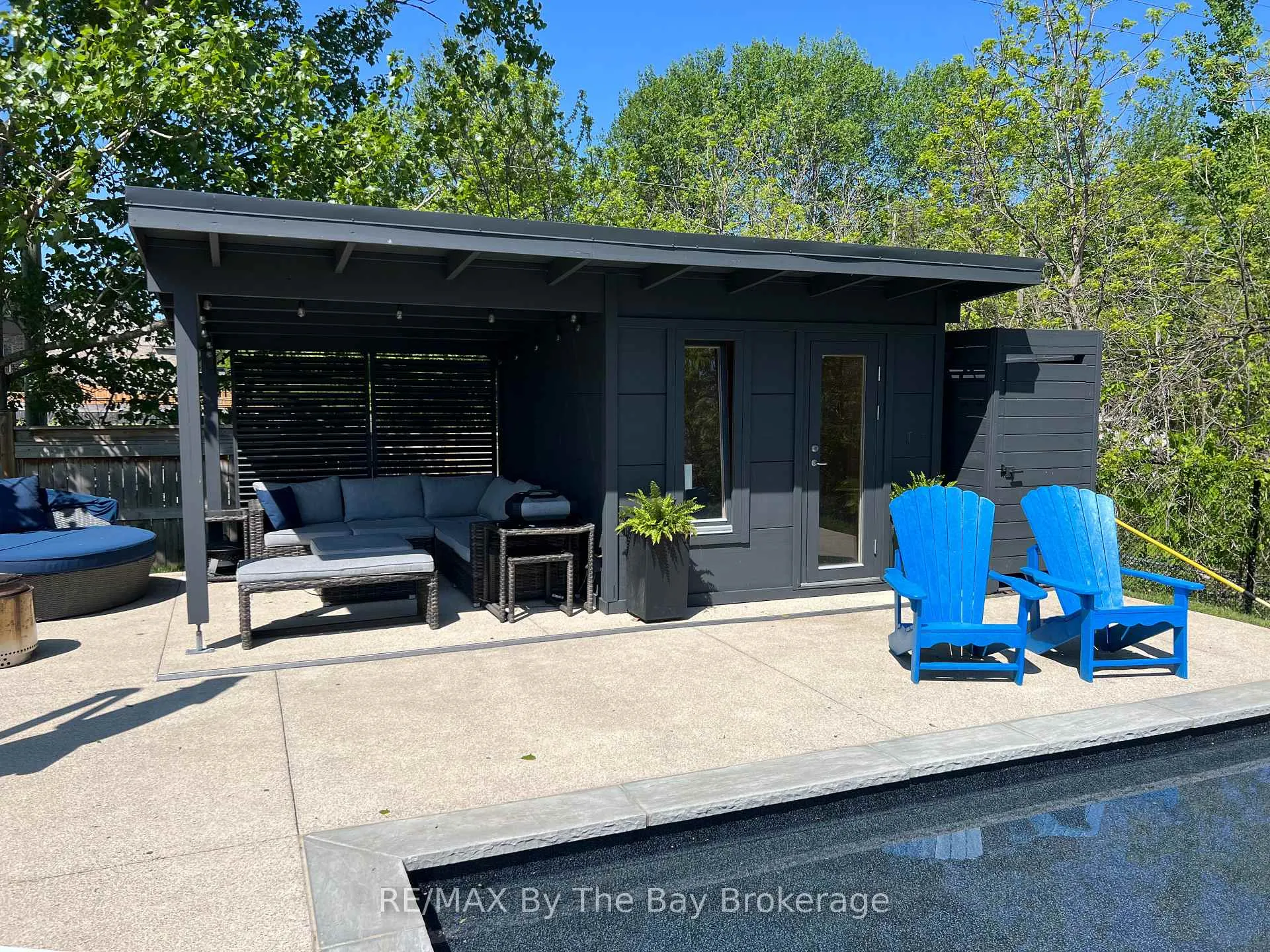 Photo 40 of 39 Gilpin Crescent, Collingwood — HOMEH