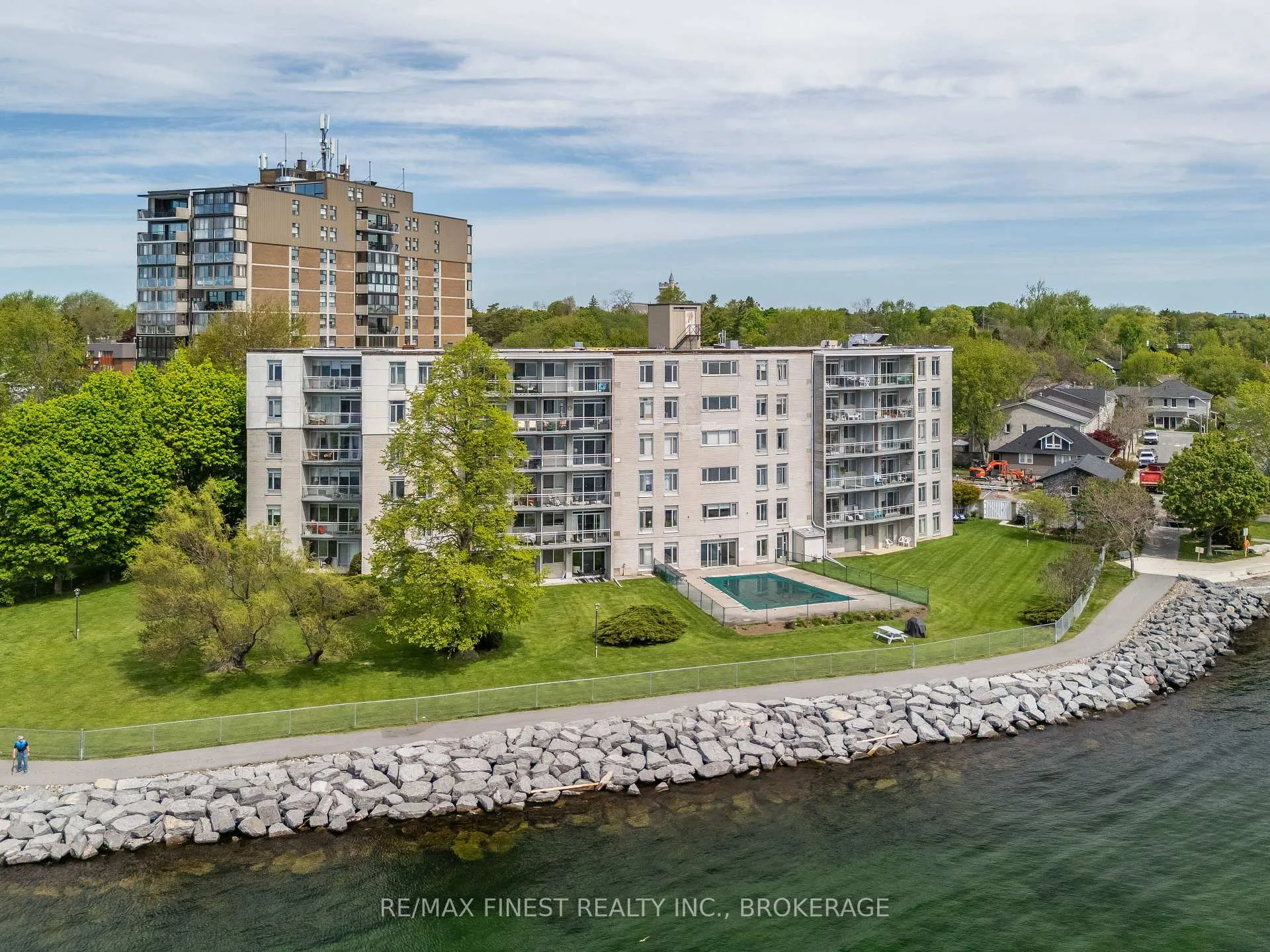 Photo 1 of Unit 105, 1 Mowat Avenue, Kingston, Central City West — HOMEH
