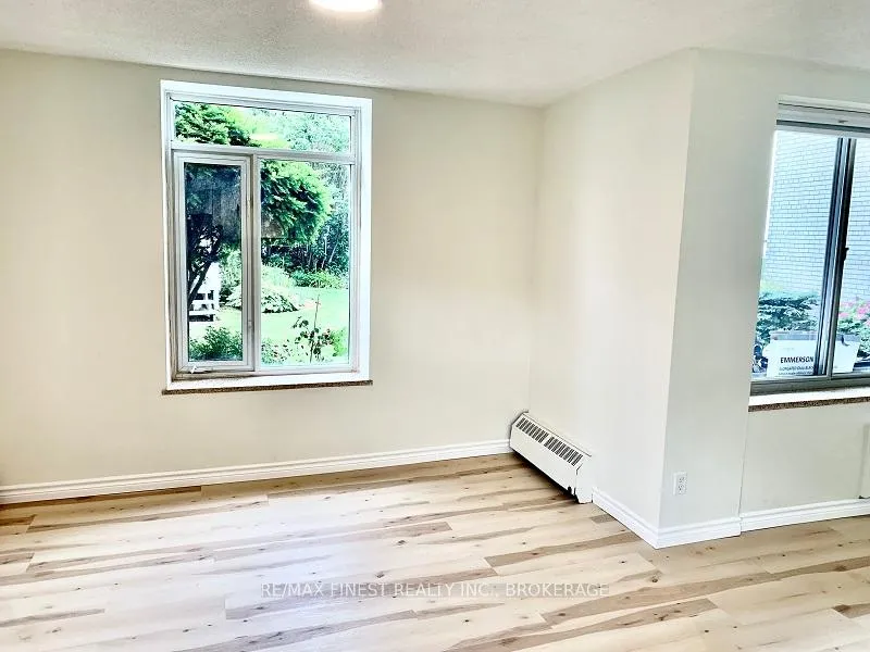 Photo 12 of Unit 105, 1 Mowat Avenue, Kingston, Central City West — HOMEH