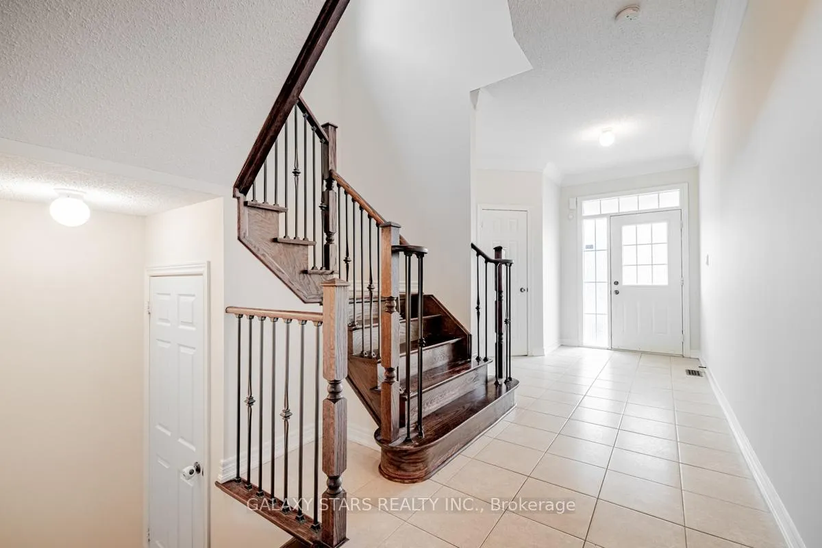 Photo 2 of 63 Trudeau Drive, Vaughan, Vellore Village — HOMEH