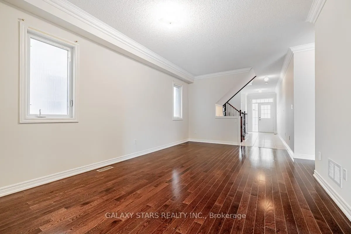 Photo 4 of 63 Trudeau Drive, Vaughan, Vellore Village — HOMEH