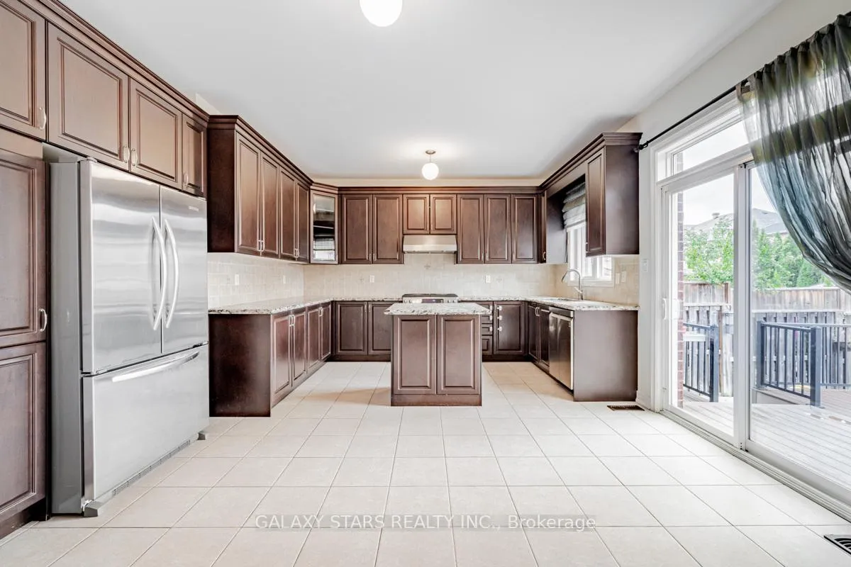 Photo 7 of 63 Trudeau Drive, Vaughan, Vellore Village — HOMEH